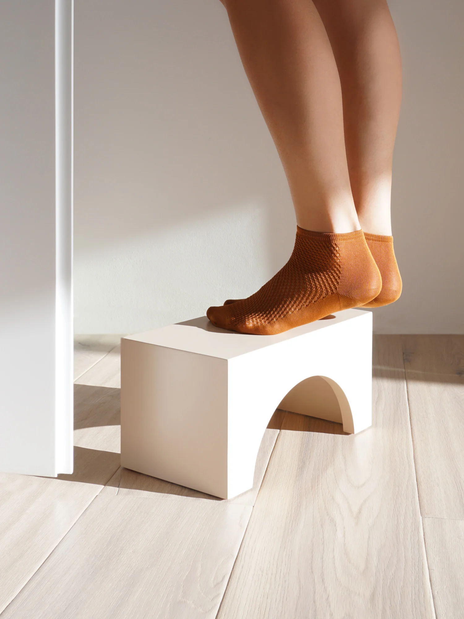 step_stool_bisque2.jpg