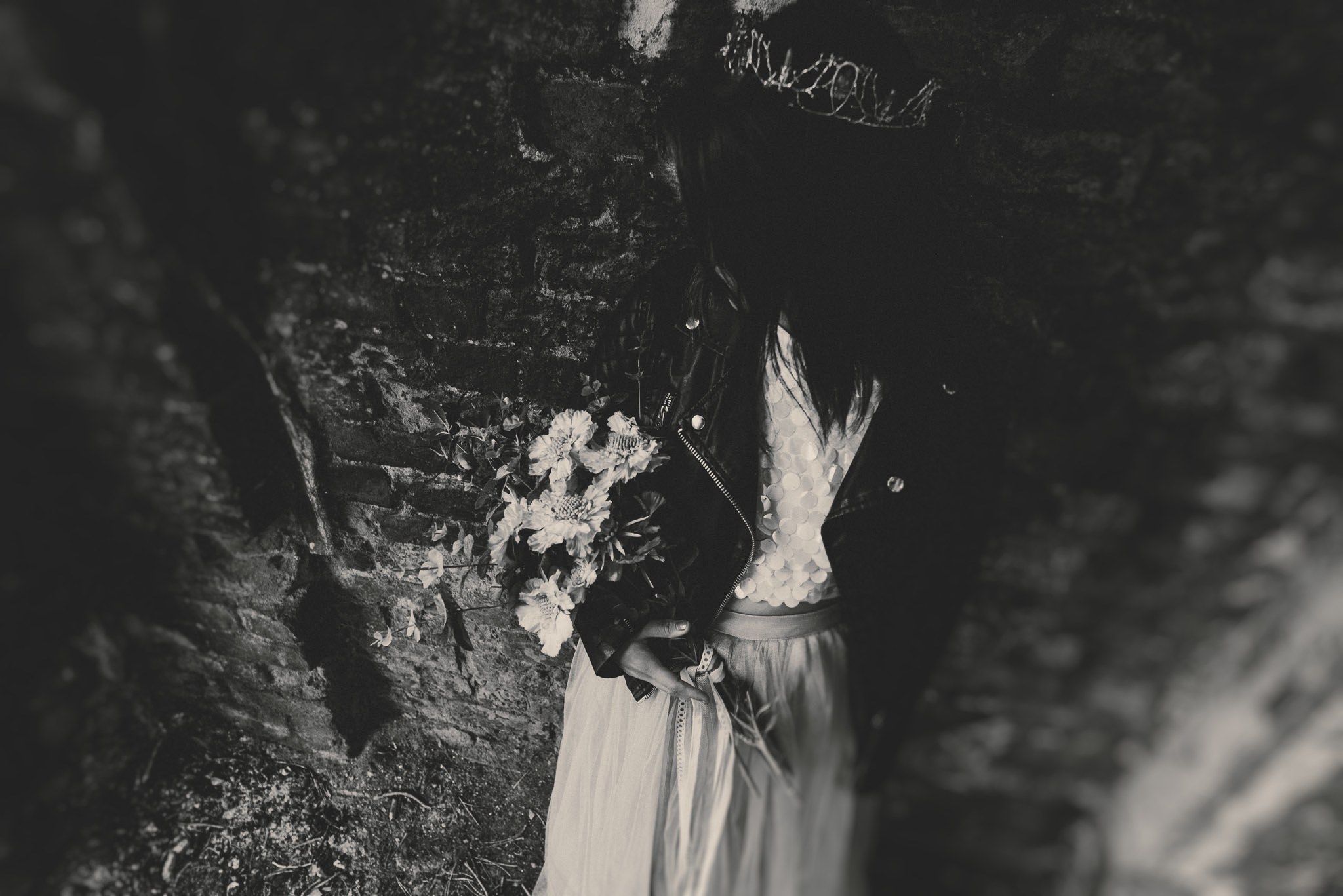 boho-free-spirited-bride-woodland-and-alternative-wedding-photography (3).jpg