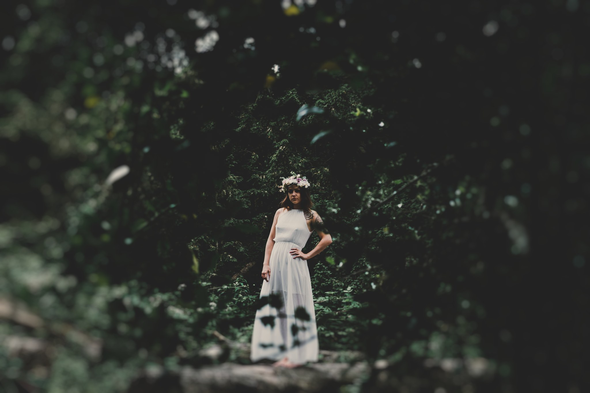 boho-free-spirited-bride-woodland-and-alternative-wedding-photography (47).jpg