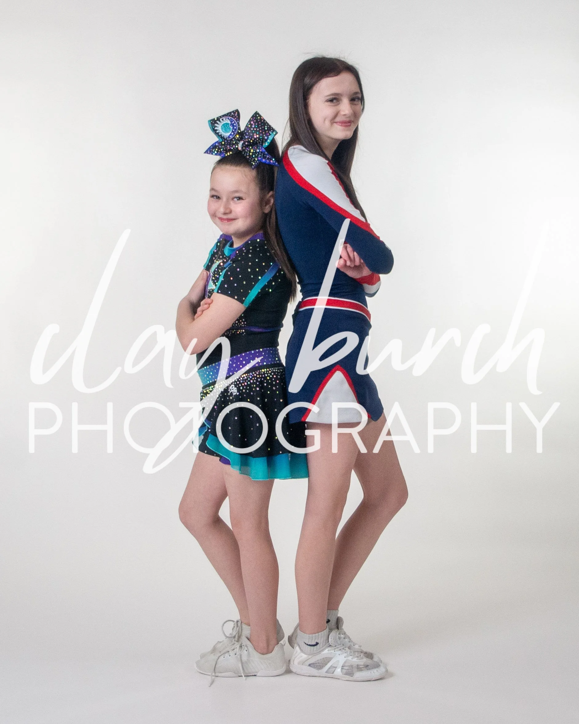 Emma S & Hope S-5221