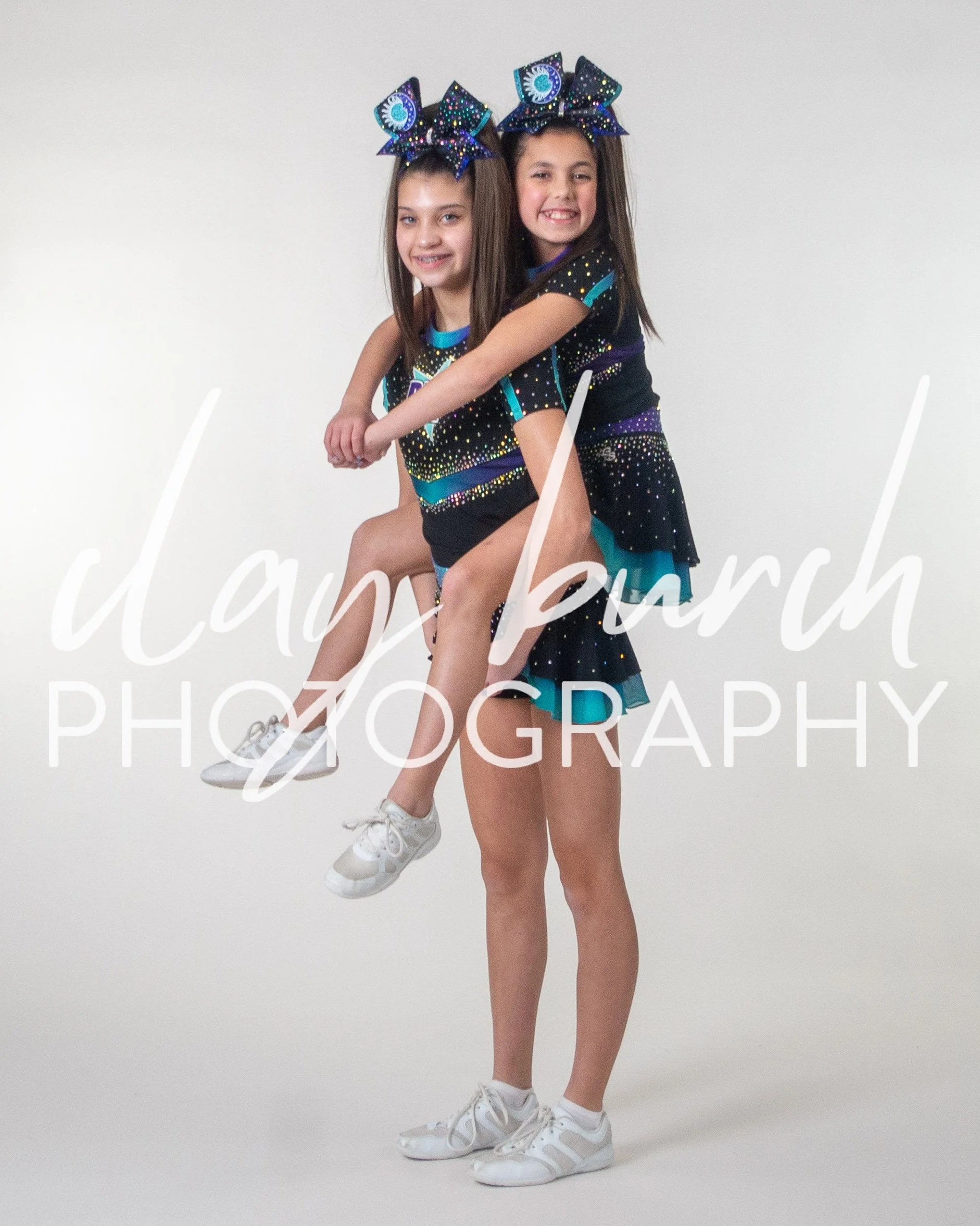 Kaitlyn K & Emily K-5613