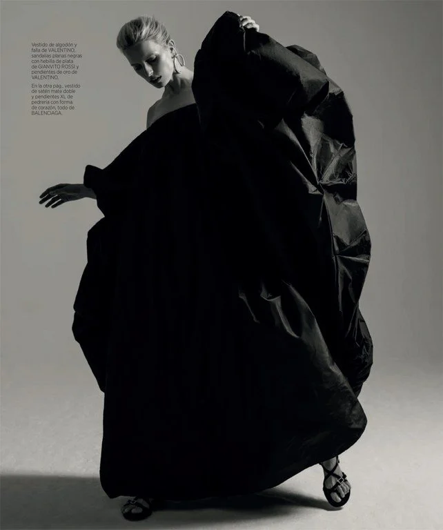 Harper's Bazaar Spain_Karolina Kurkova_7.jpeg