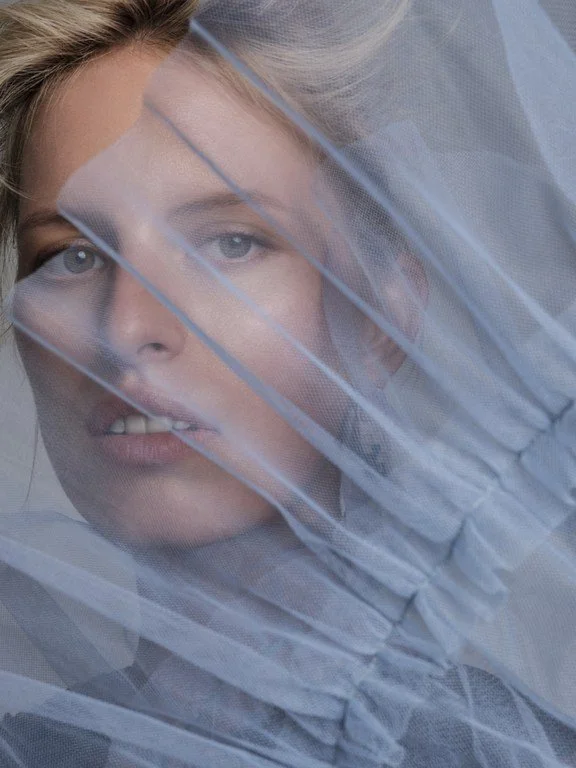 Harper's Bazaar Spain_Karolina Kurkova_17.jpeg