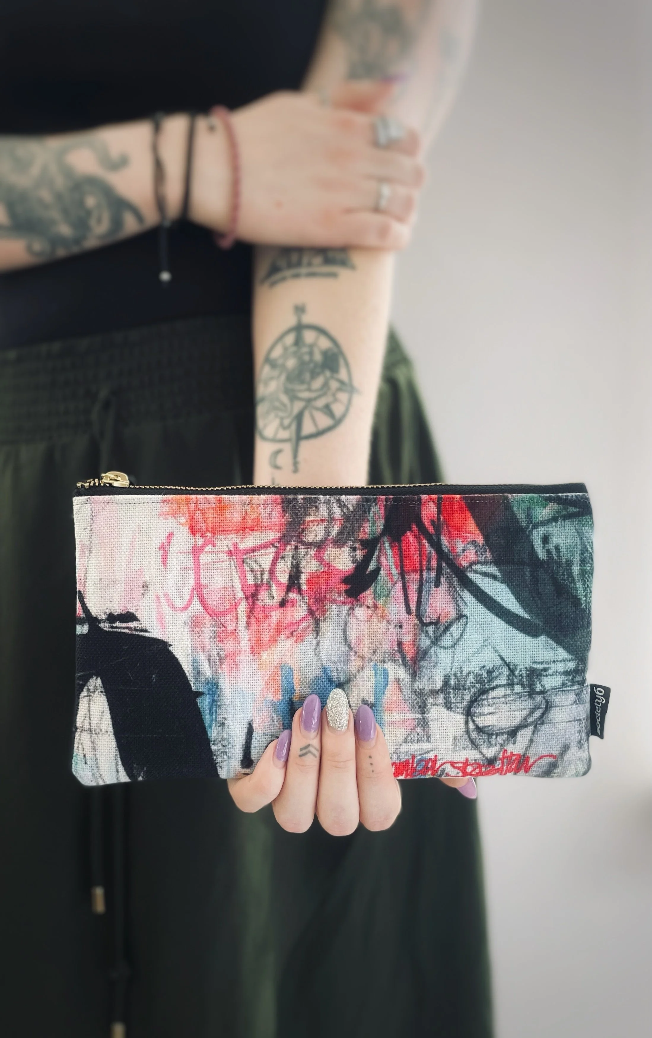 Cool Kids Clutch