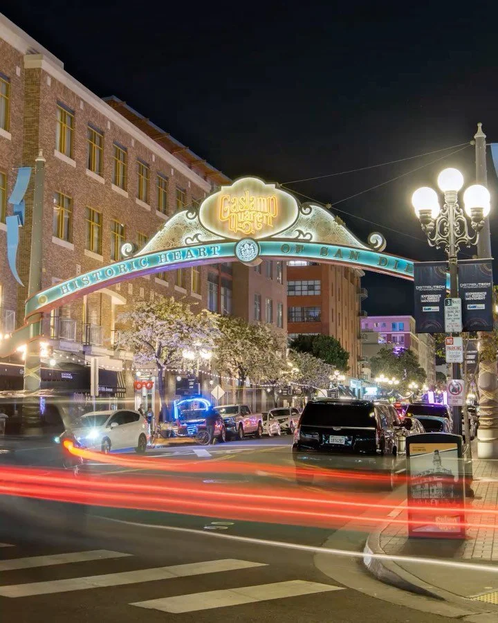 Gaslamp Quarter, San Diego, February 2023.
.
Ever arrive on location and the scene is not how you planned? Shooting the Gaslamp Quarter arch for the second time recently (after issues the first time), the famous arch was in need of maintenance. Some 