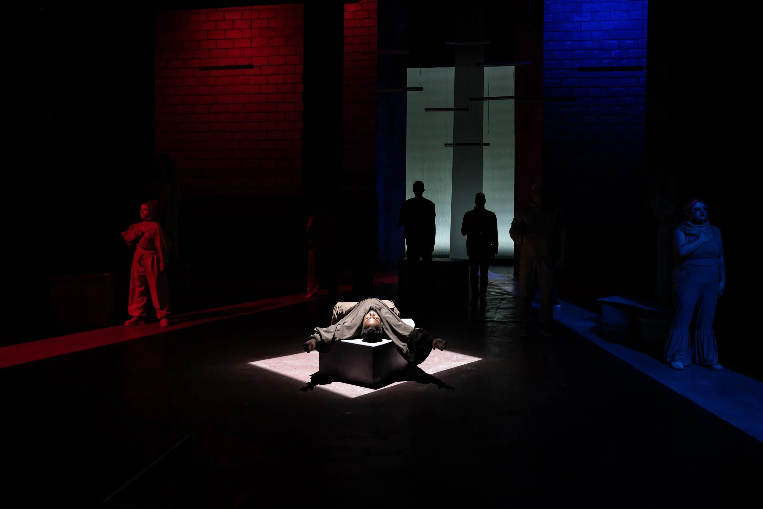  Photos by Michael A. Eaddy 