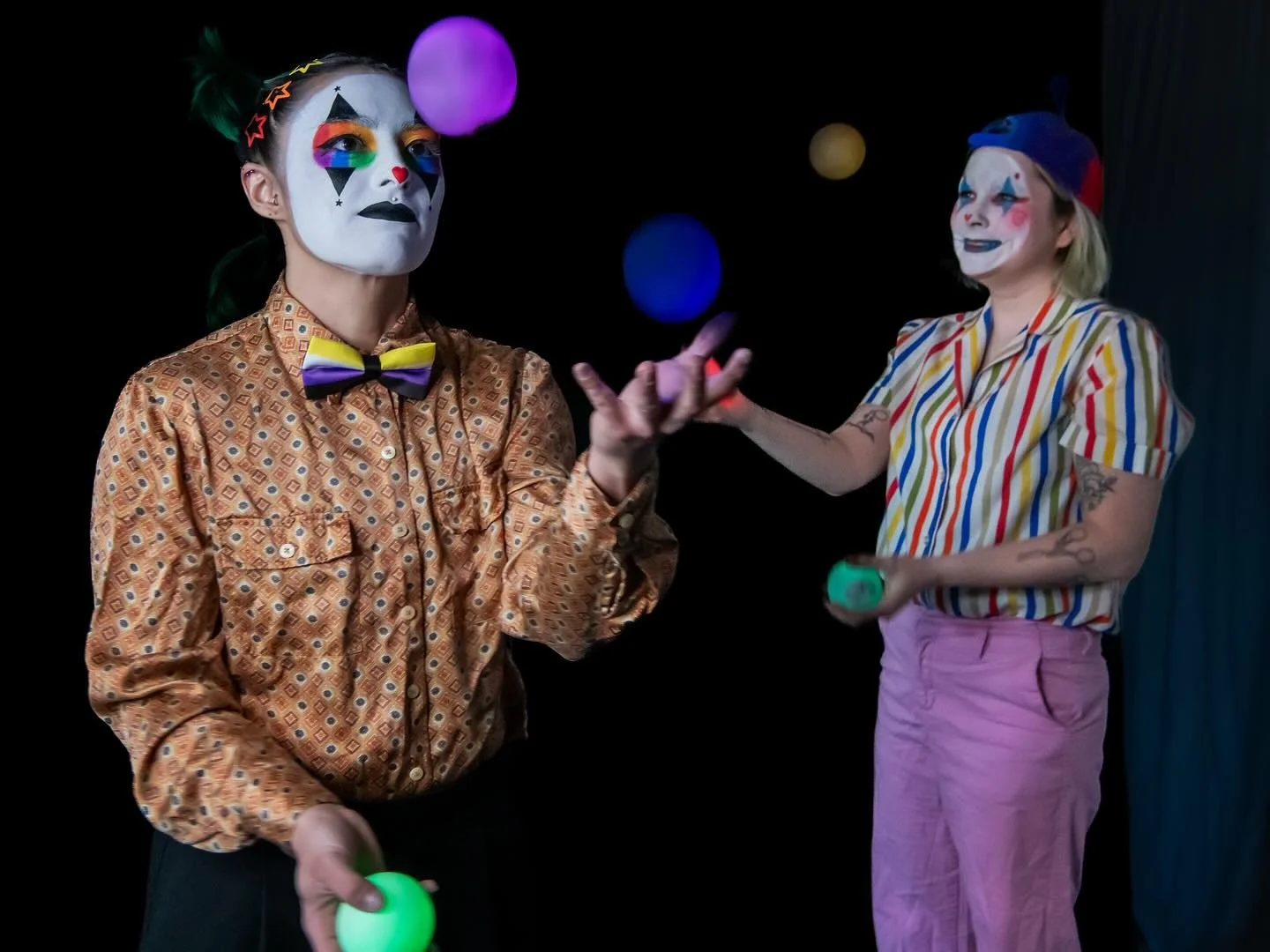 Send in the clowns. 
&bull; &bull;
&bull; &bull;
&bull; &bull;
&bull; &bull; 

#clown #clowns #studio #drag #queerphotography  #streetphotographer #editorialphotography #streetphotography #clevelandphotographer #streetphotographer #clownmakeup #clown