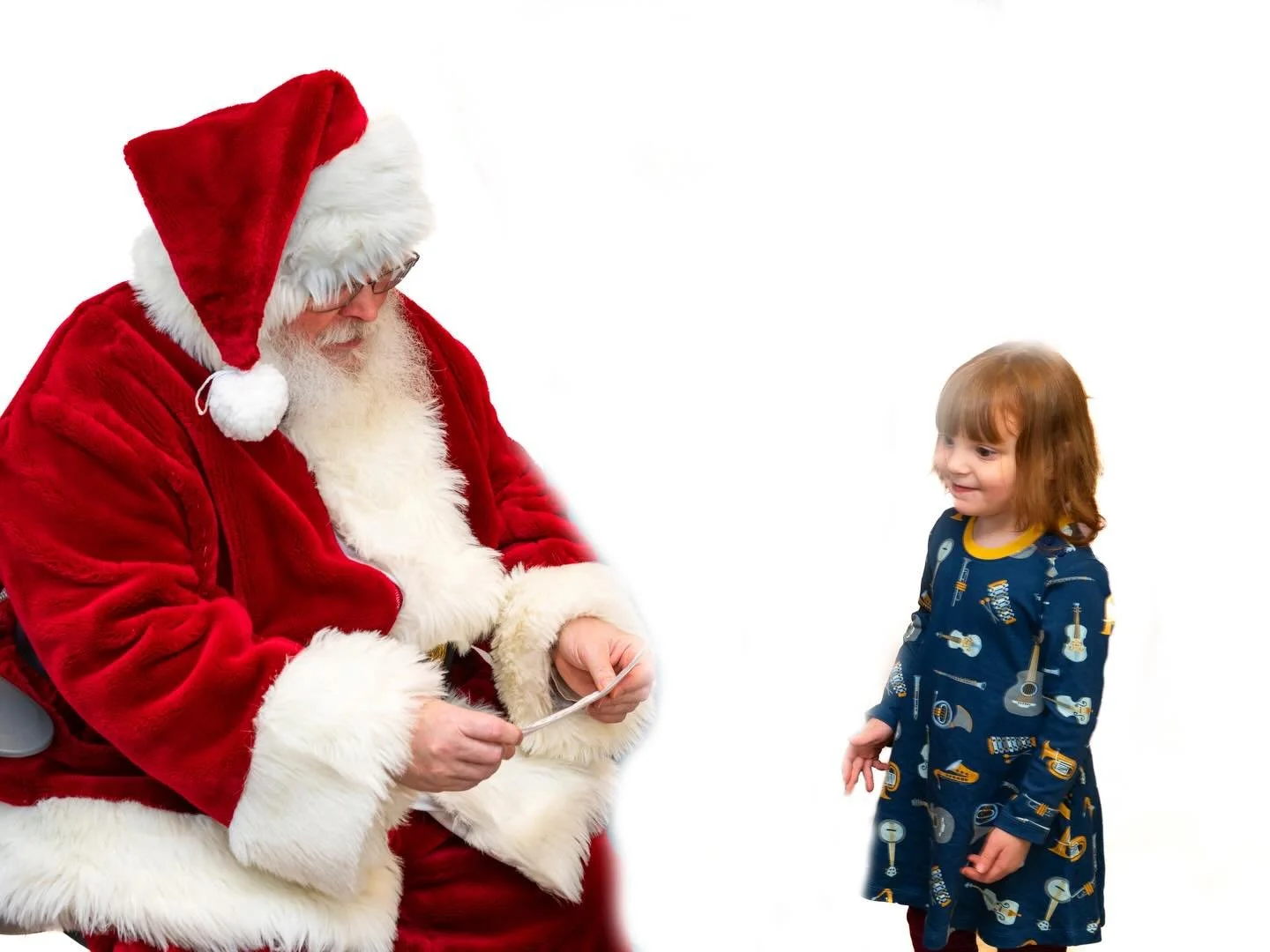 Celebrate the people you love. 

Had a wonderful time at Queer The Halls at the @lgbtcleveland Center this past weekend. 

&bull; &bull;
&bull; &bull;
&bull; &bull;
&bull; &bull;

#portrait #portraitphotography #portraitoftheday 
#portaits #holidayph