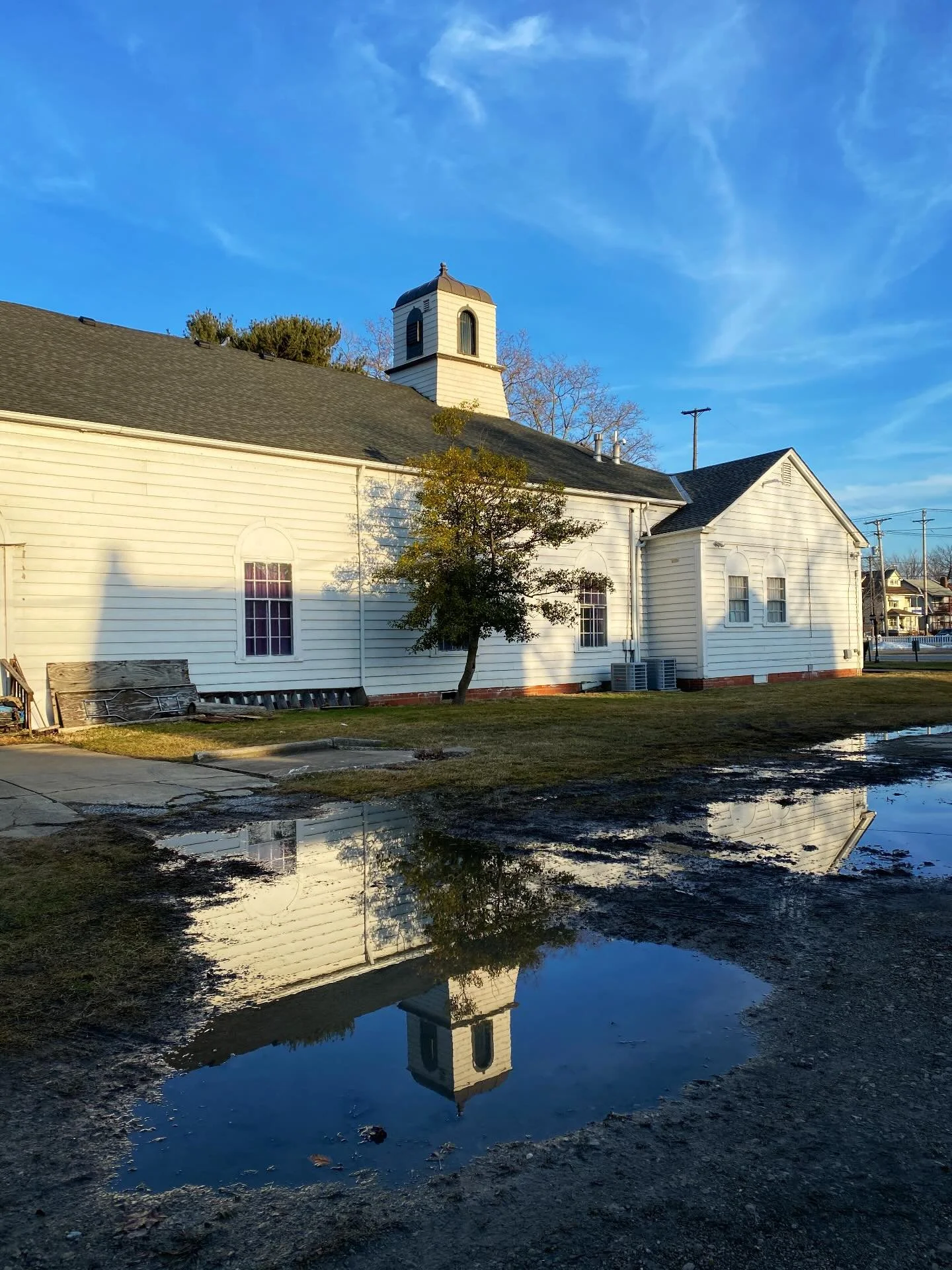Can&rsquo;t wait for blue skies. 

&bull; &bull;
&bull; &bull;
&bull; &bull;
&bull; &bull;

#thisiscle #reflectionphotography  #reflectiongram  #streetphotography  #streetphoto