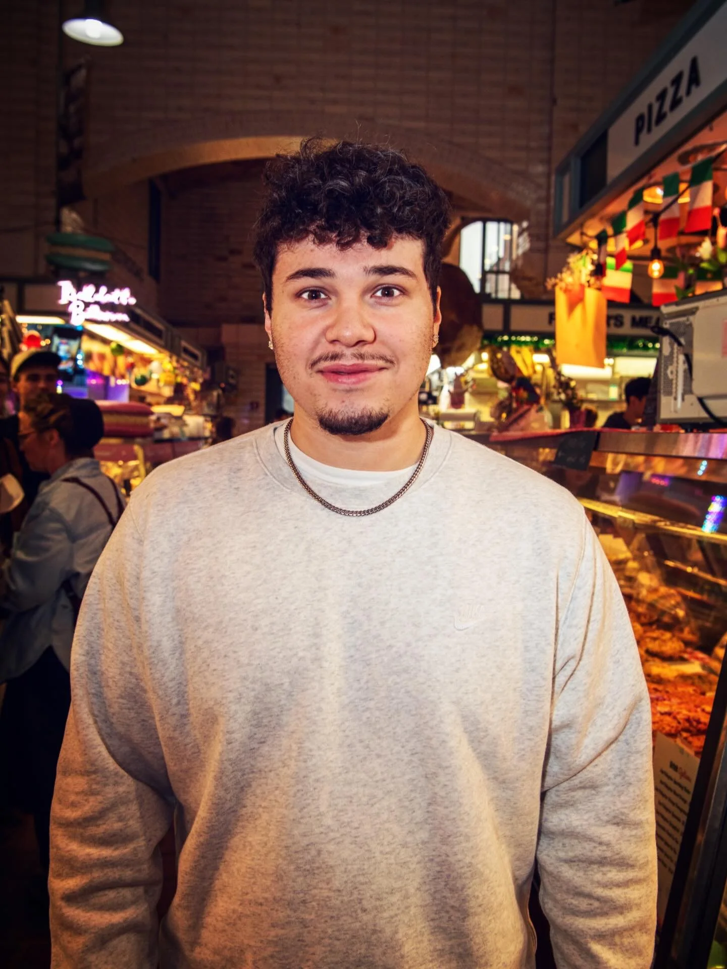 People at the @westsidemarket Wandered the westside market with my @lakelandcommcol portrait photography class for a lesson on street portraits. 

&bull; &bull;
&bull; &bull;
&bull; &bull;
&bull; &bull;

#streetphoto #streetphotography #streetportrai