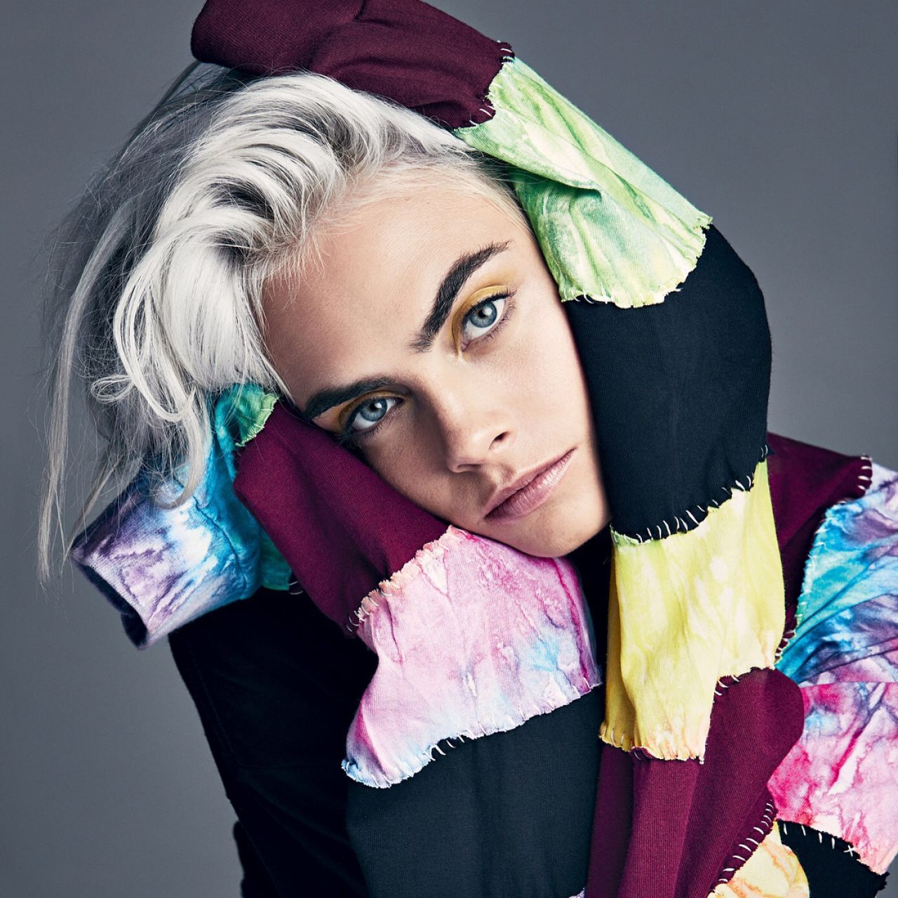 cara-delevingne-photoshoot-for-us-glamour-august-2017-3.jpg