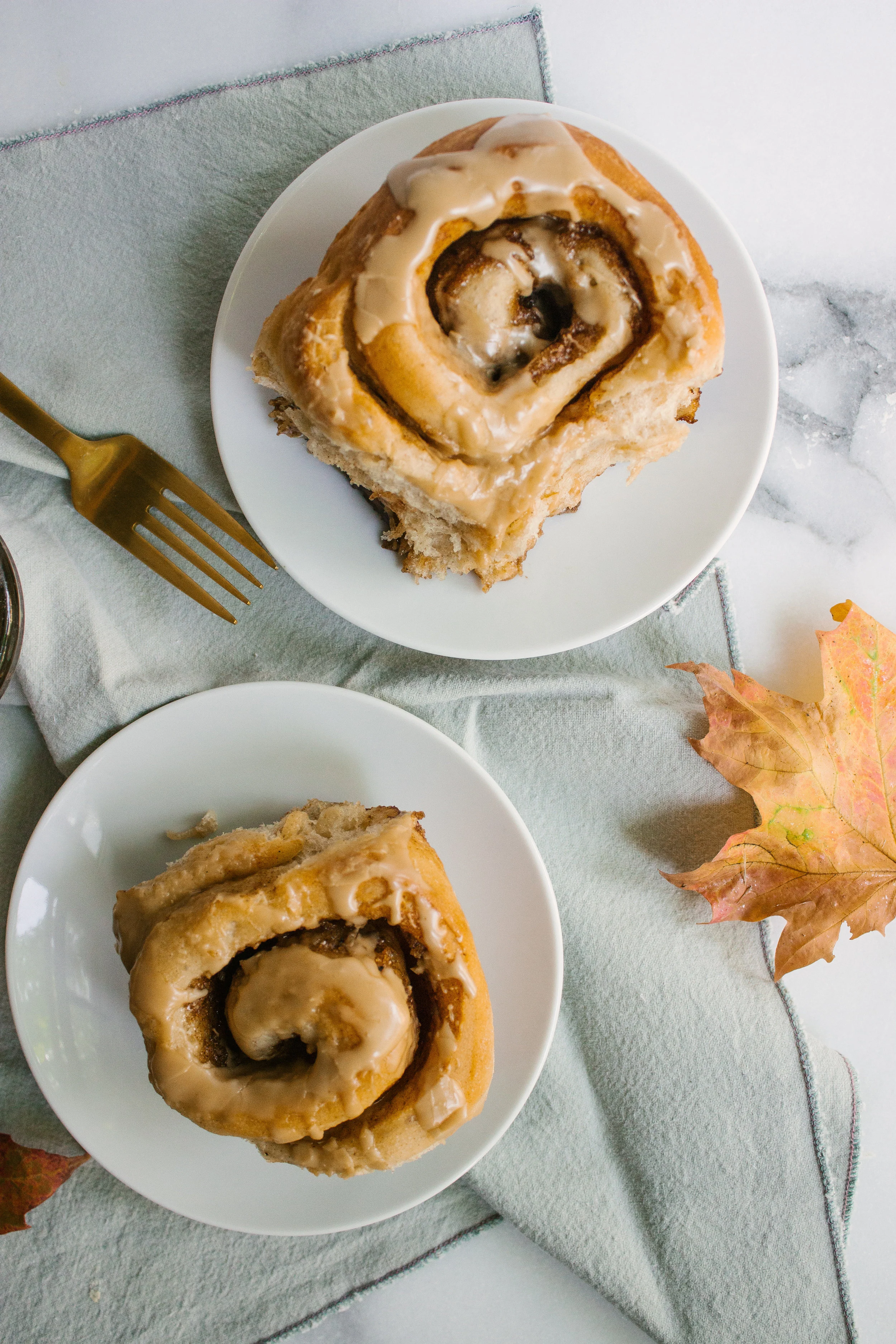 dirty_chai_cinnamon_rolls-22.jpg