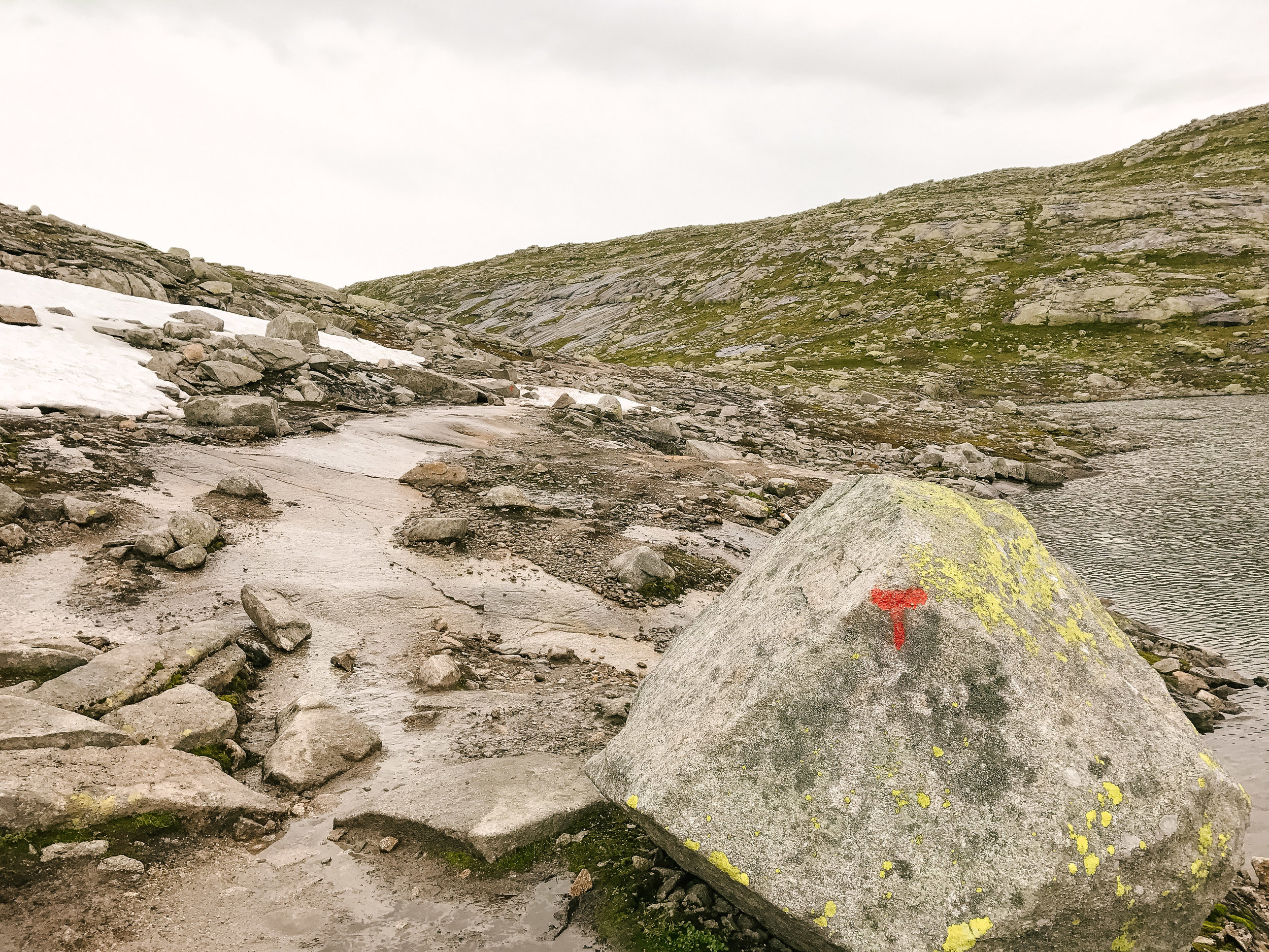 norway_odda_trolltunga_hike-8.jpg