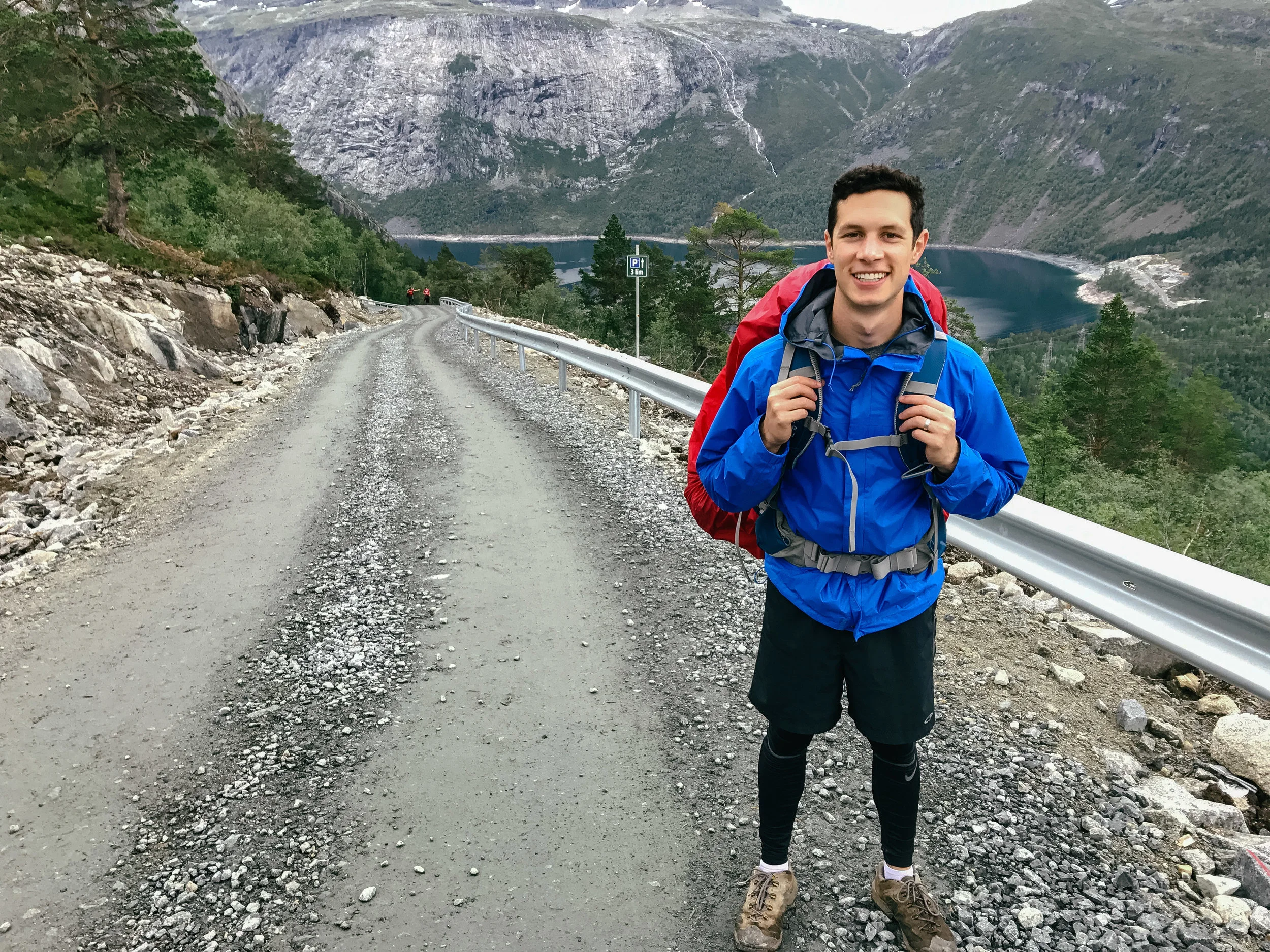 norway_odda_trolltunga_hike-10.jpg