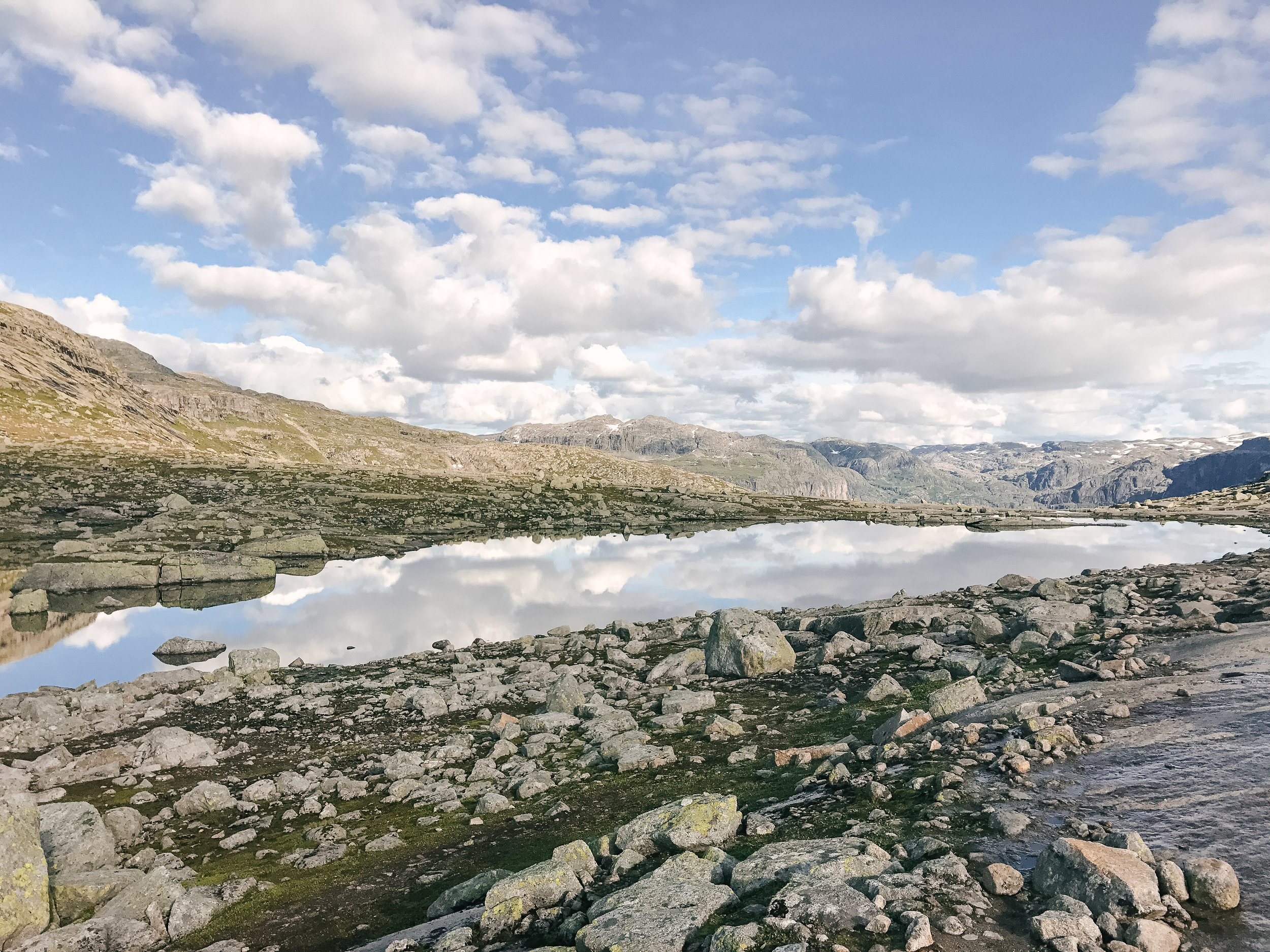 norway_odda_trolltunga_hike-4.jpg