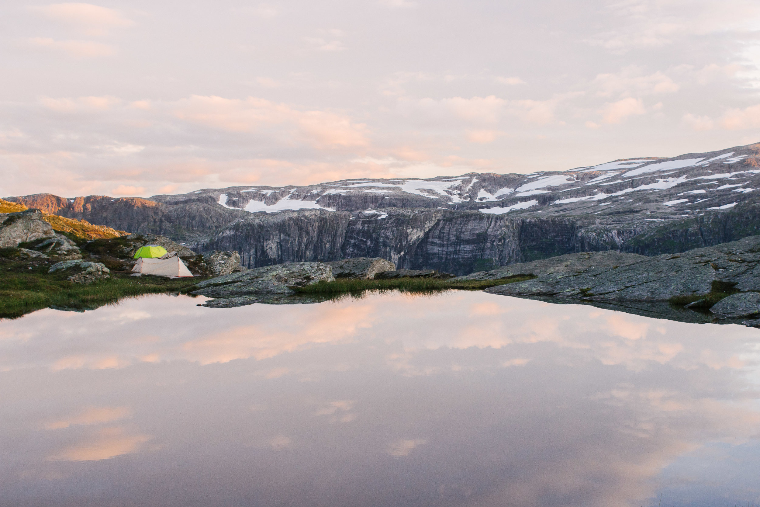 norway_odda_trolltunga_hike-24.jpg