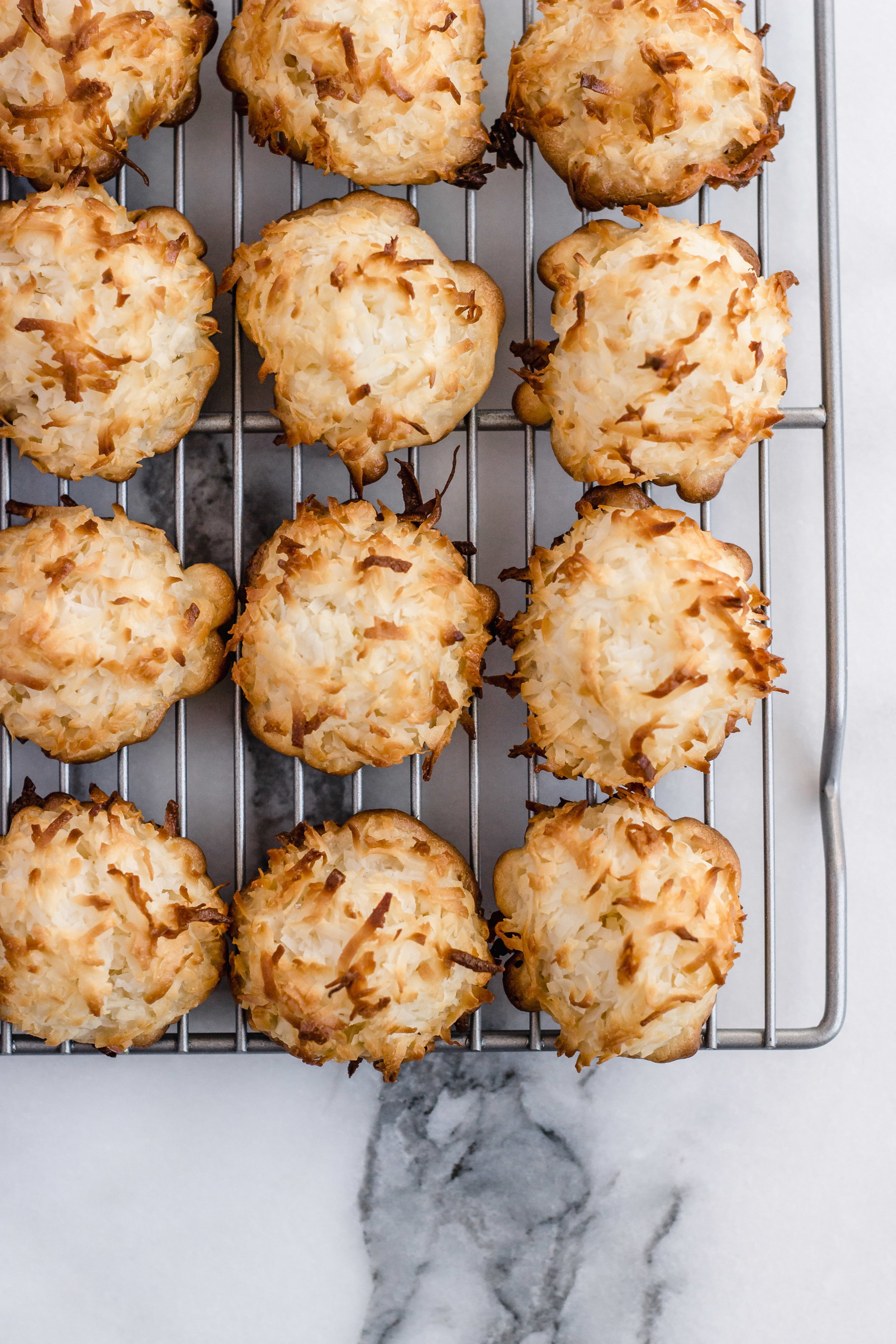 matcha_coconut_macaroons-1.jpg