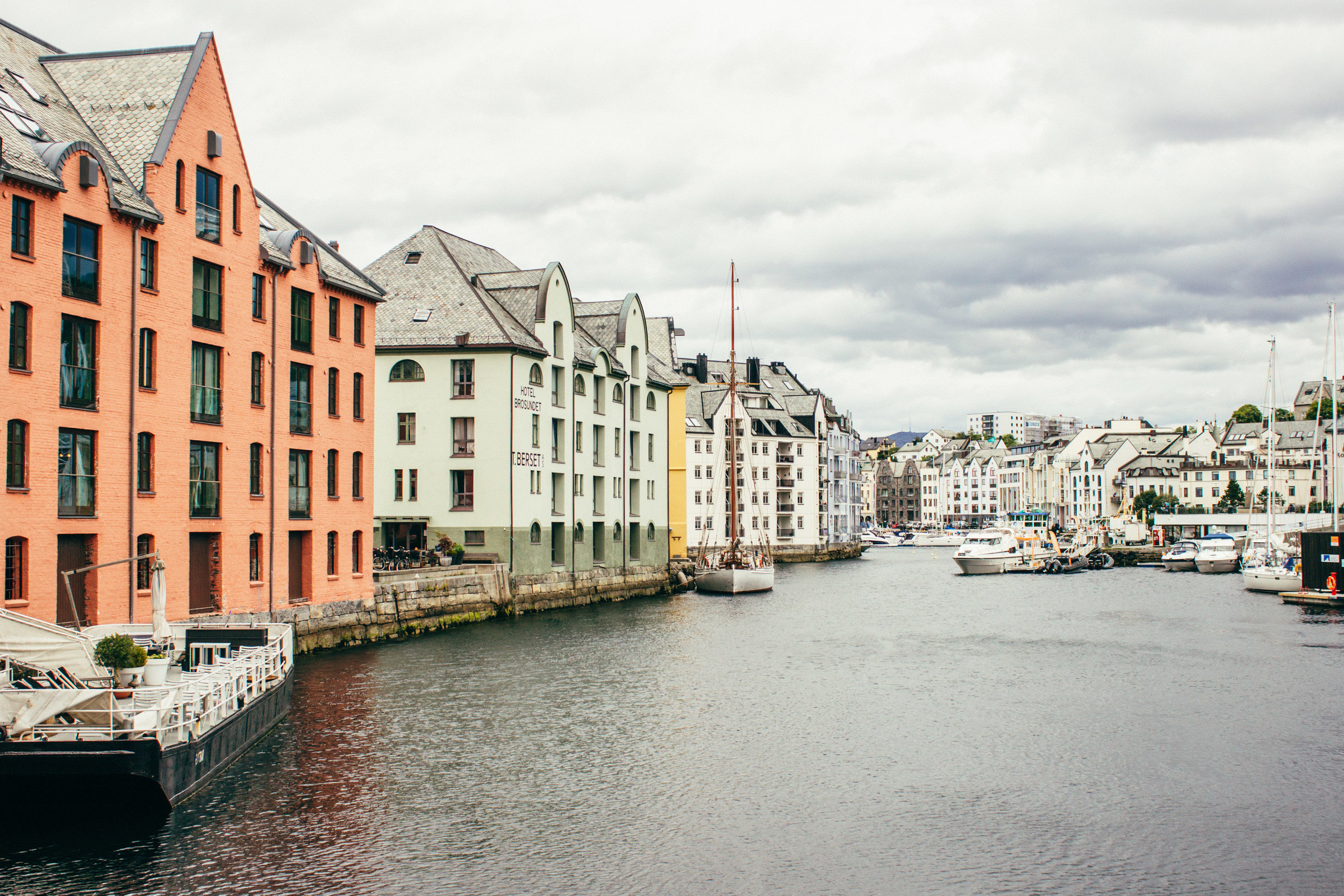 norway_alesund-1.jpg