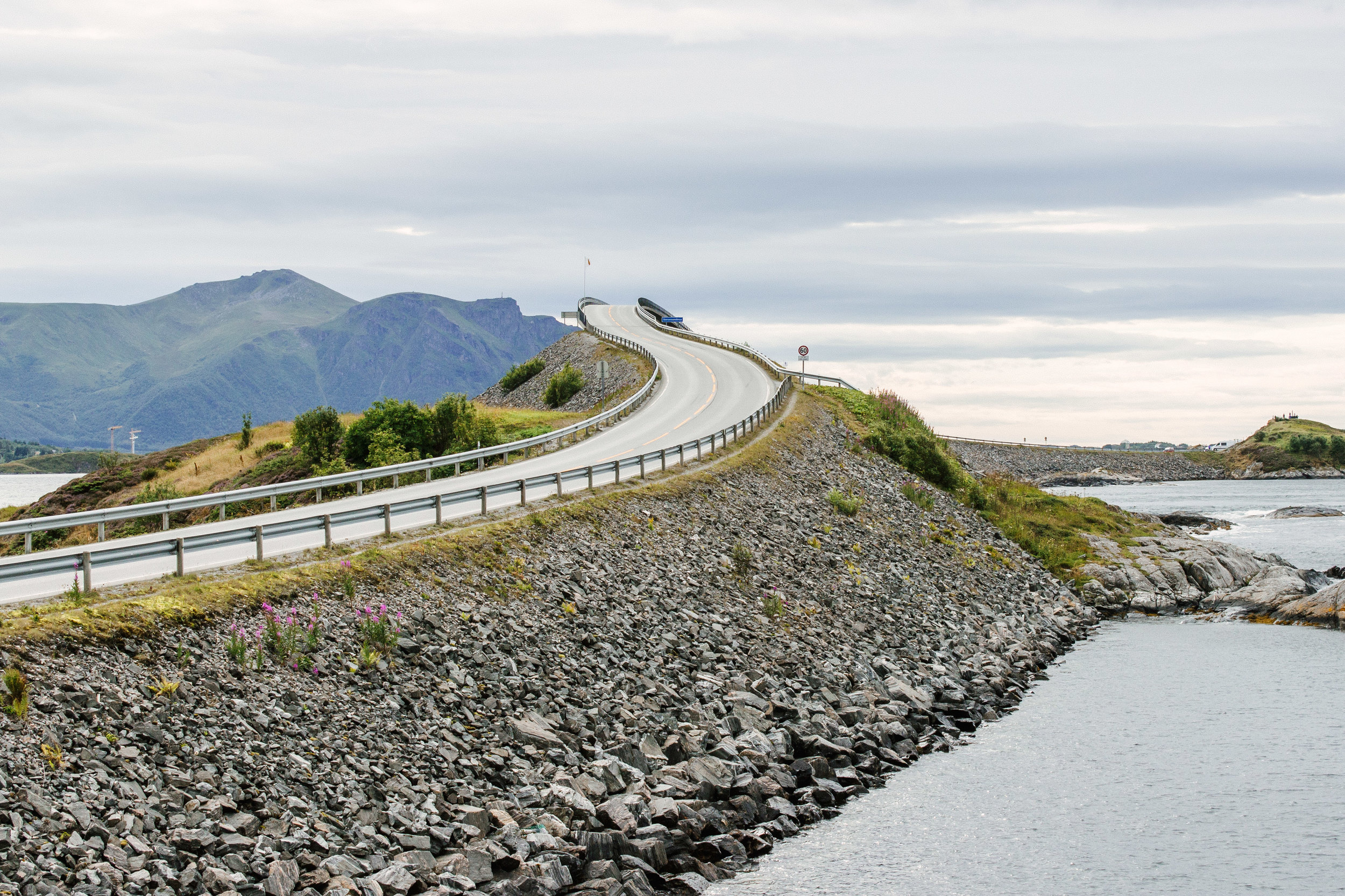 norway_atlantic_road-2.jpg