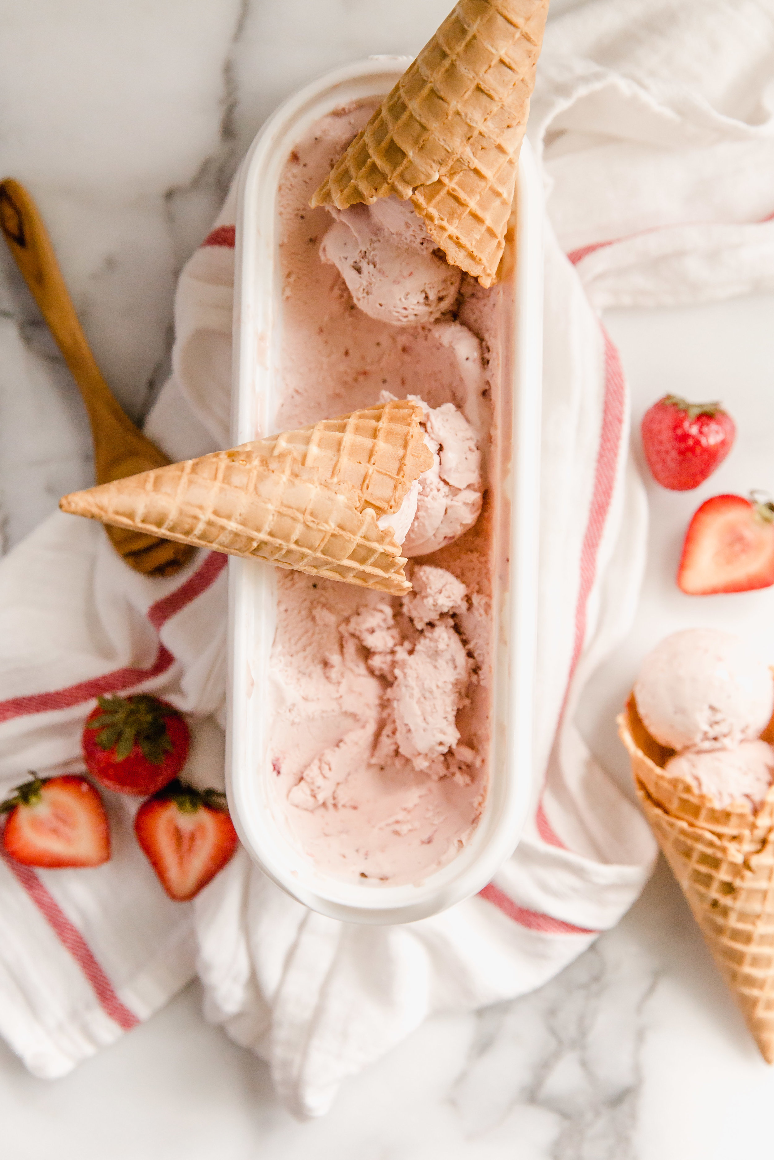 roasted-strawberry-honey-ice-cream-13.jpg