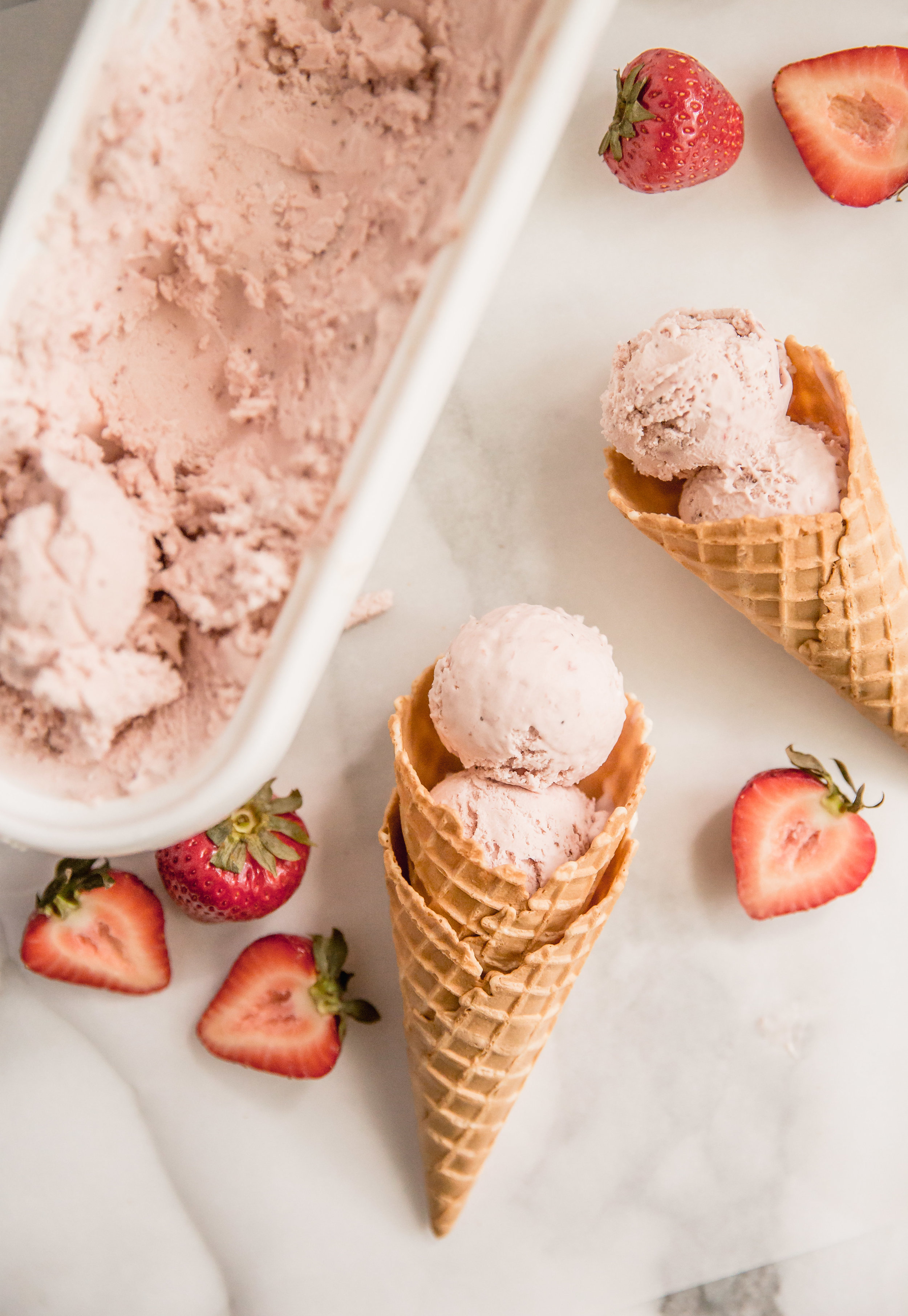 roasted-strawberry-honey-ice-cream-3.jpg