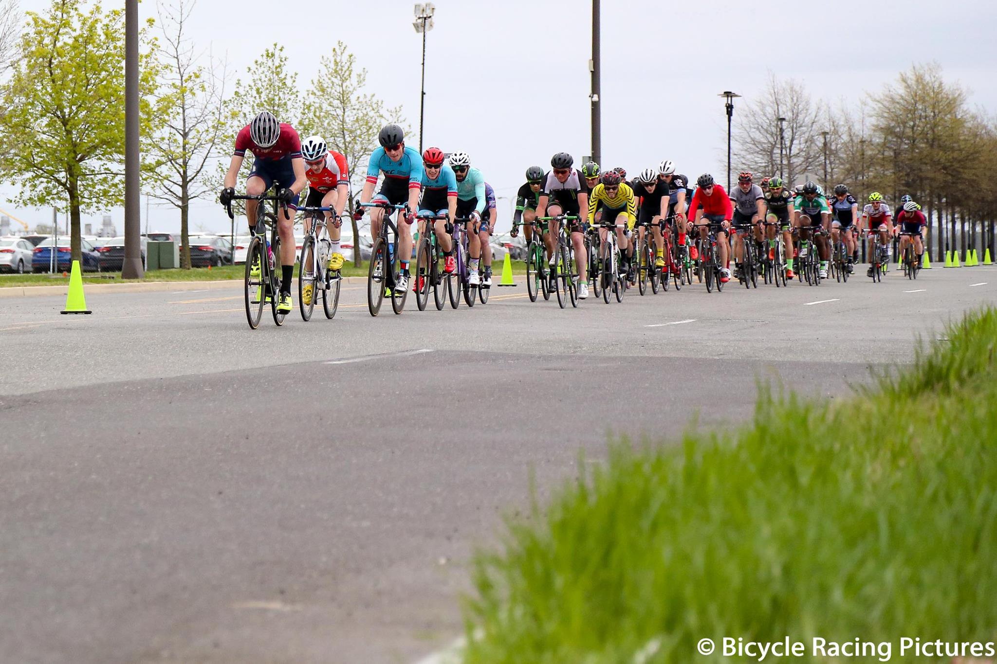 Images above via Bicycle Racing Pictures on Facebook