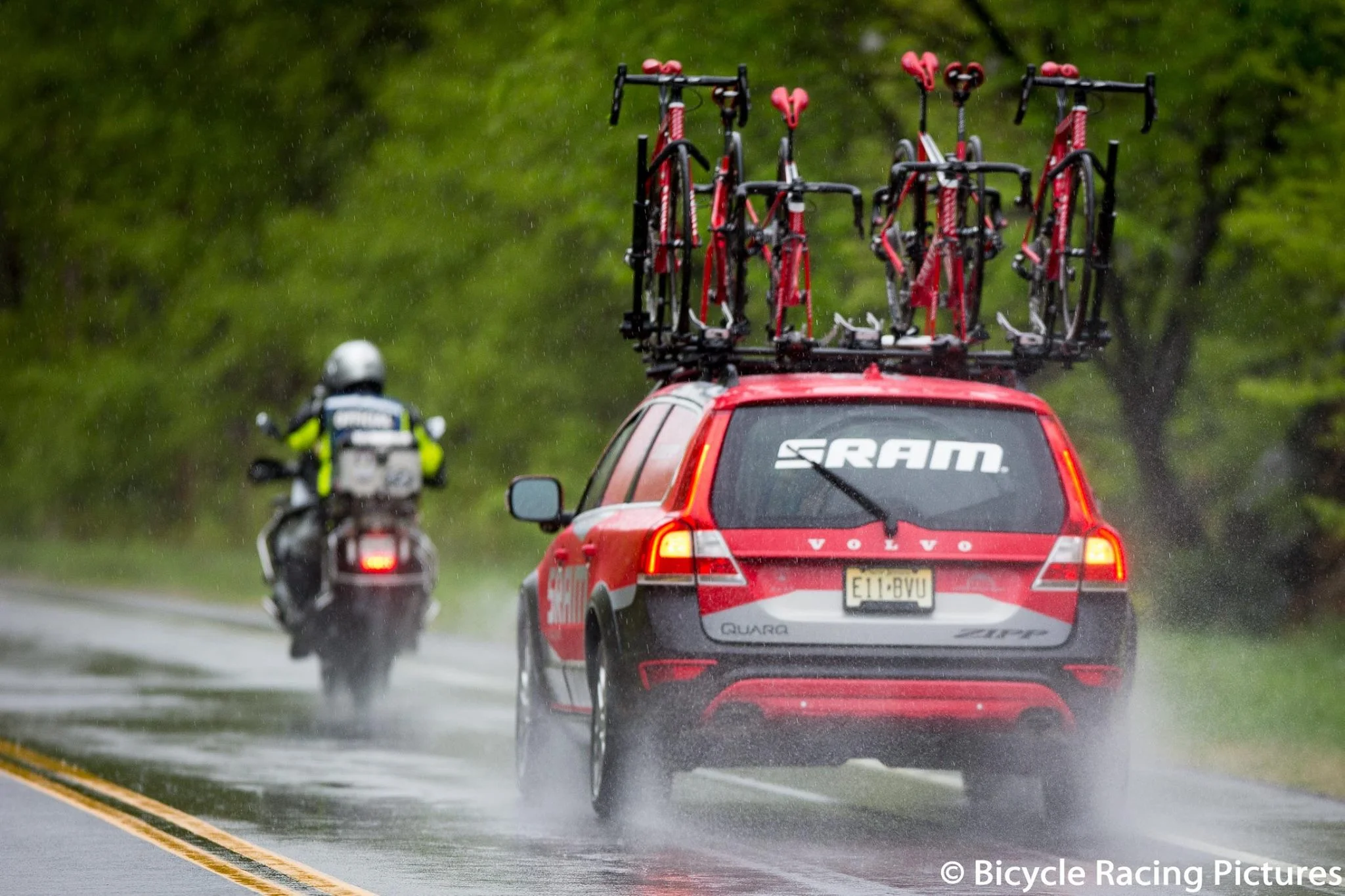 SRAM Neutral Support escorted by the Moto Cavalry - a small glimpse at the huge logistical challenges faced by hosting a road race with top tier safety features at Harriman State Park. 