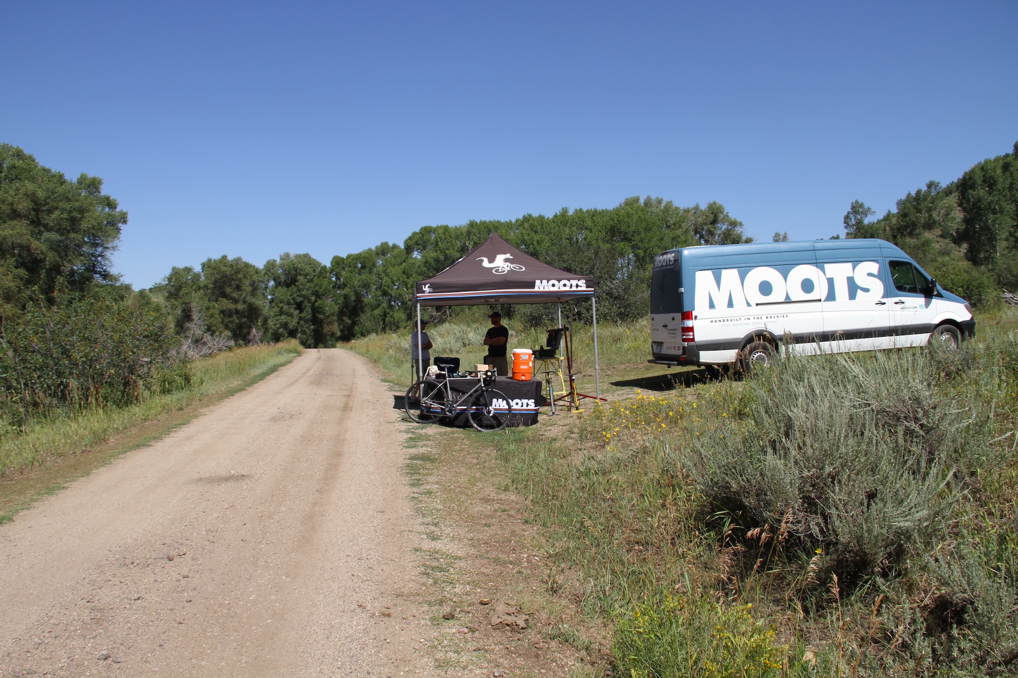 moots-set-up-in-cow-creek-with-about-8-miles-to-go_48587411687_o.jpg