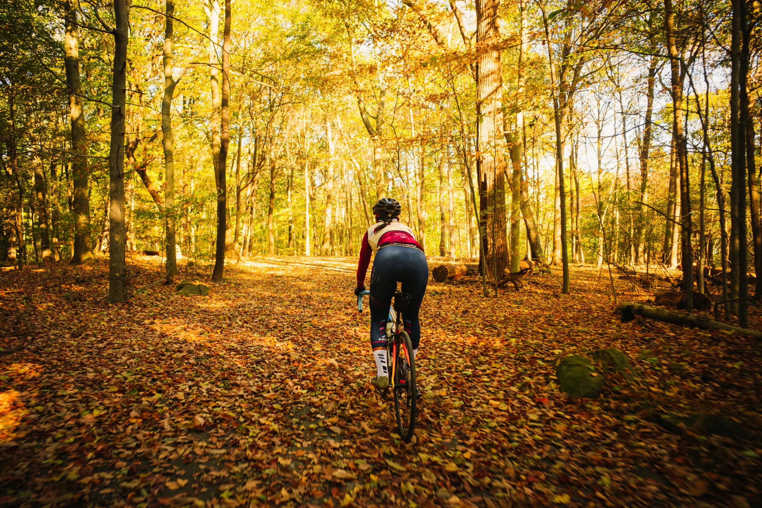 Lucia leads, fall foliage in full effect. All photos by Matthew Vandivort ( @photorhetoric ).