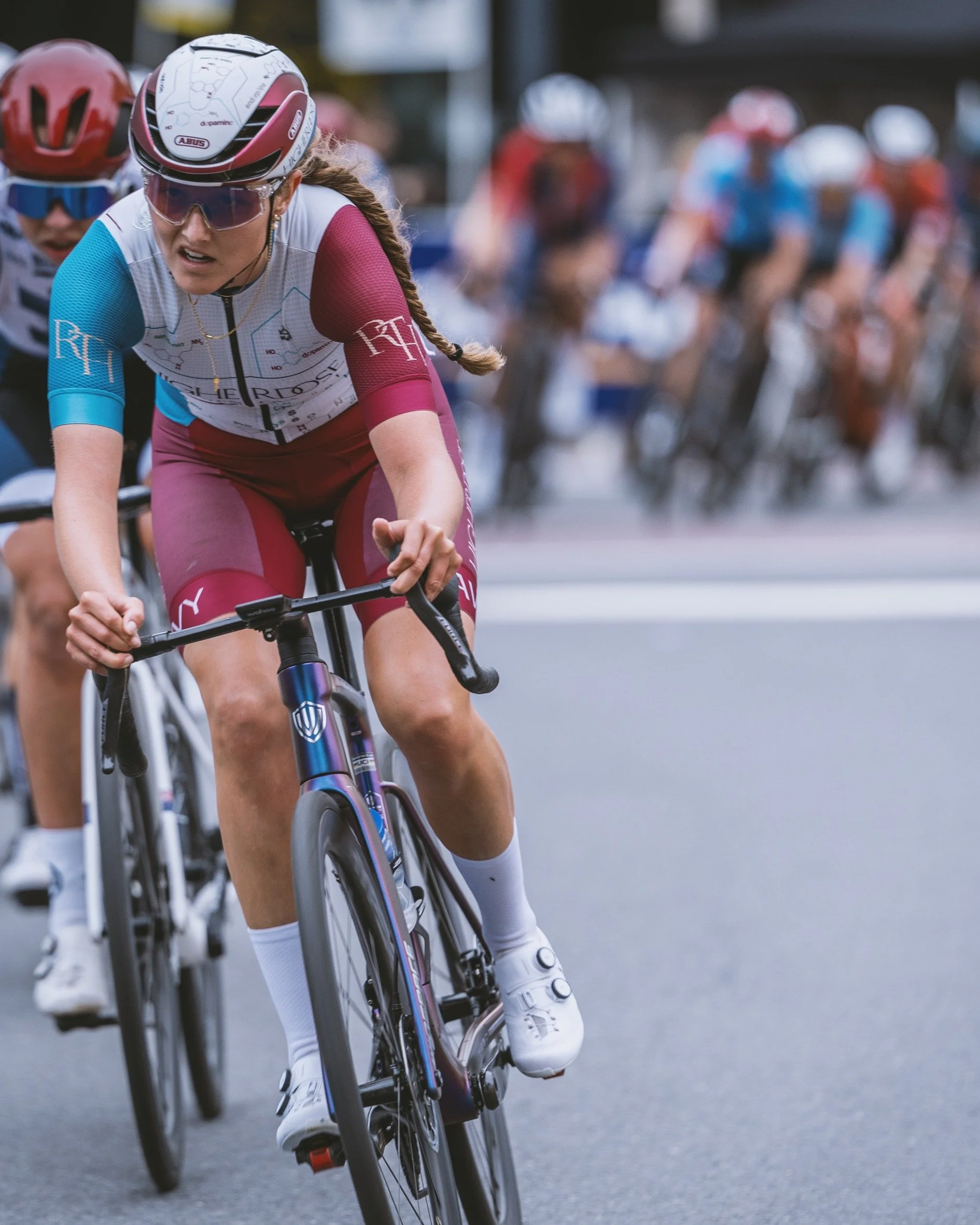 new journal entry up on the blog: in praise of @eastoncrit, featuring an part one of a @photorhetoric gallery from an incredible day of crit racing in Easton, Pennsylvania. 

from the journal entry text also by @photorhetoric: It&rsquo;s been tough w