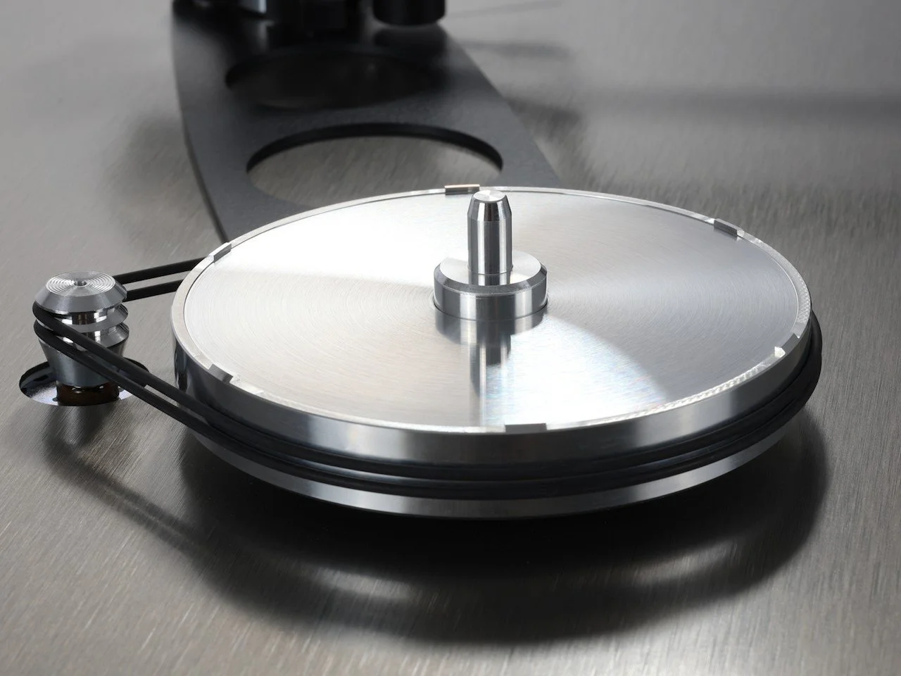 Rega Planar 6 RS CU.jpg