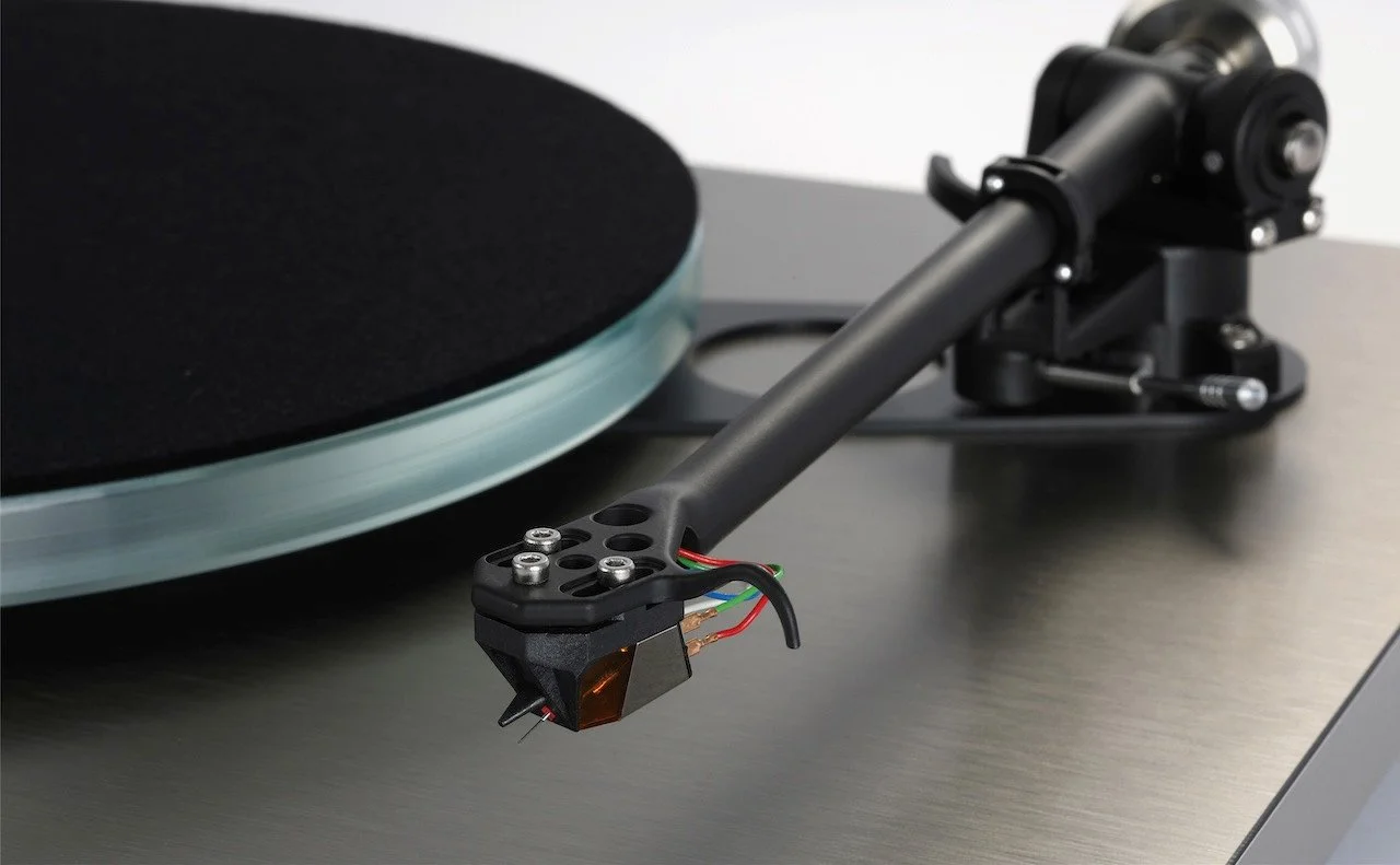 Rega Planar 6 RS CU2.jpg
