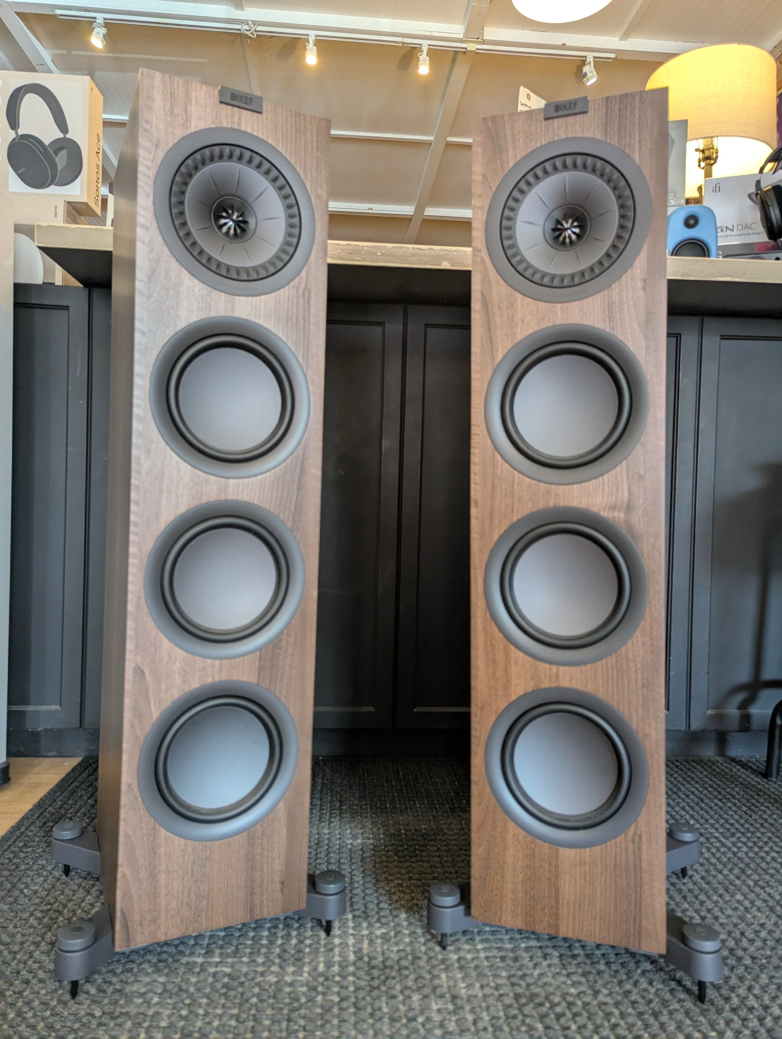 KEF Q750 U1.jpg