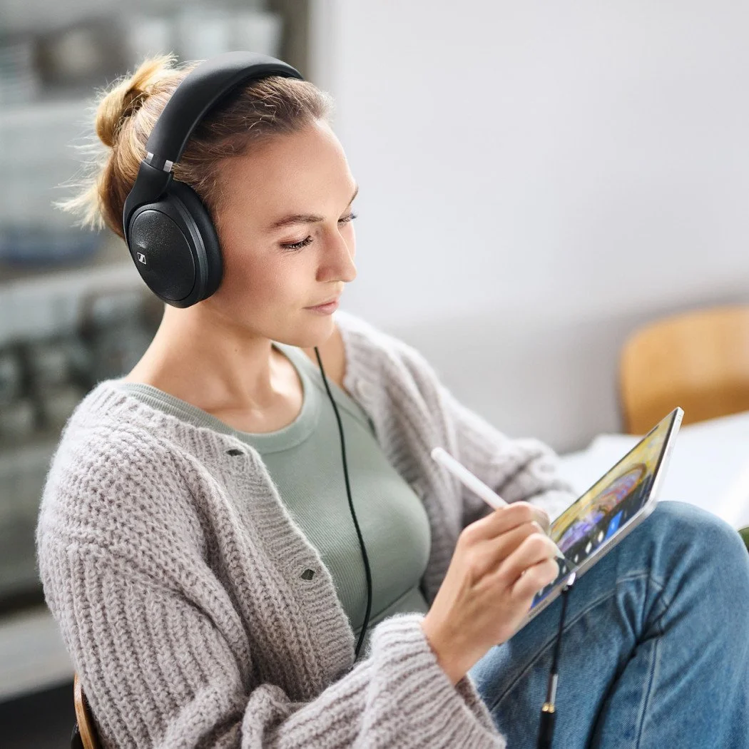 Sennheiser HD620S LS2.jpg