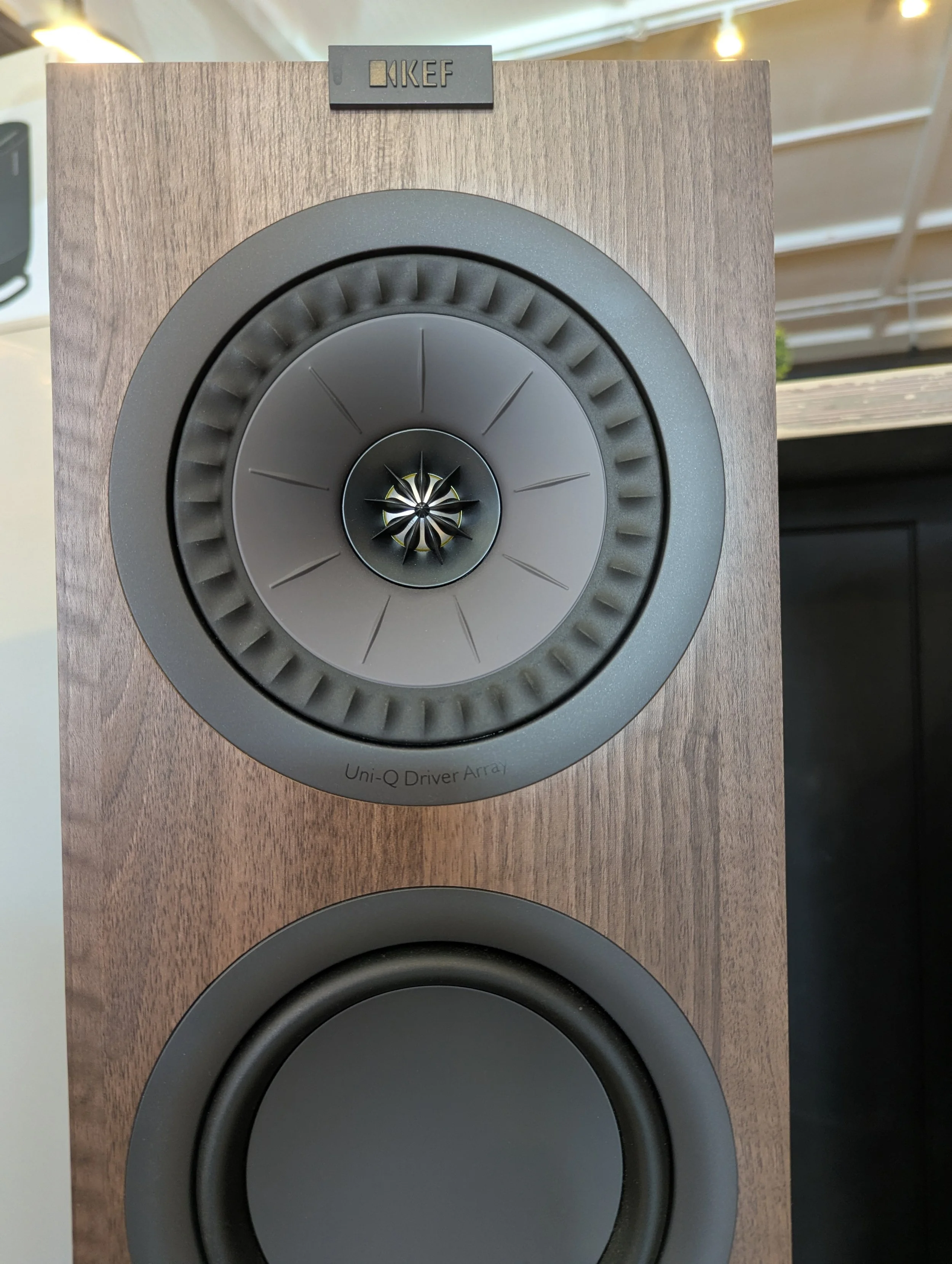 KEF Q750 U2.jpg