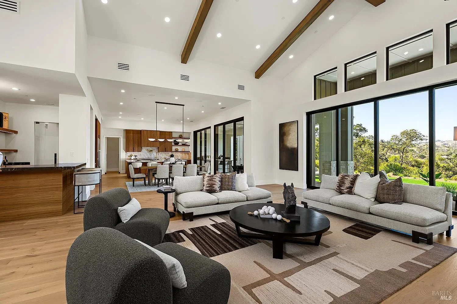 3979-clearbrook-living.jpg