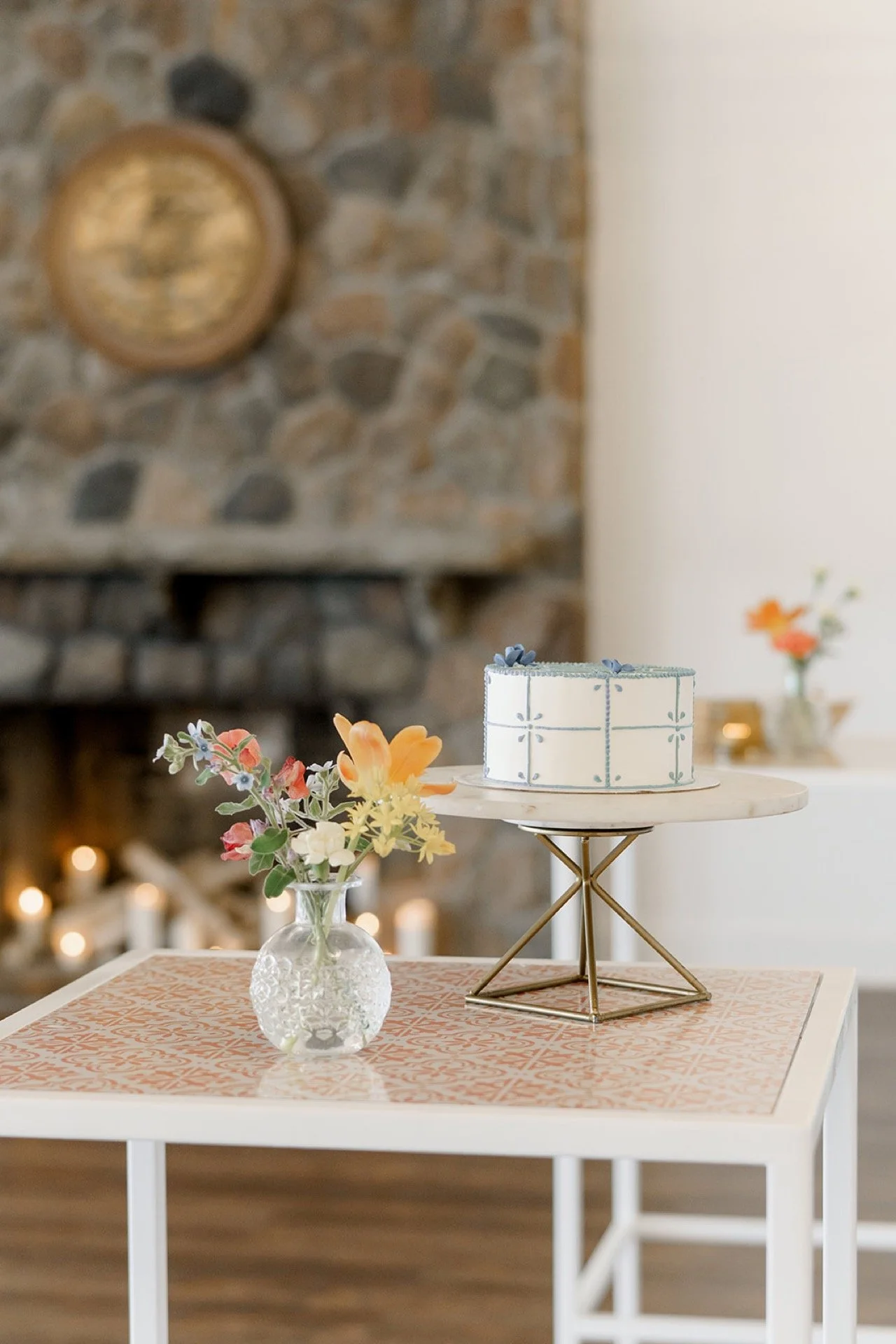 Spring-June-Wedding-Make-Lemonade-Pop-Up-Chapel-Toronto-6.jpg