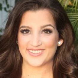 miss-yosemite-valley-outstanding-teen-julie-inserra-thumbnail.jpg