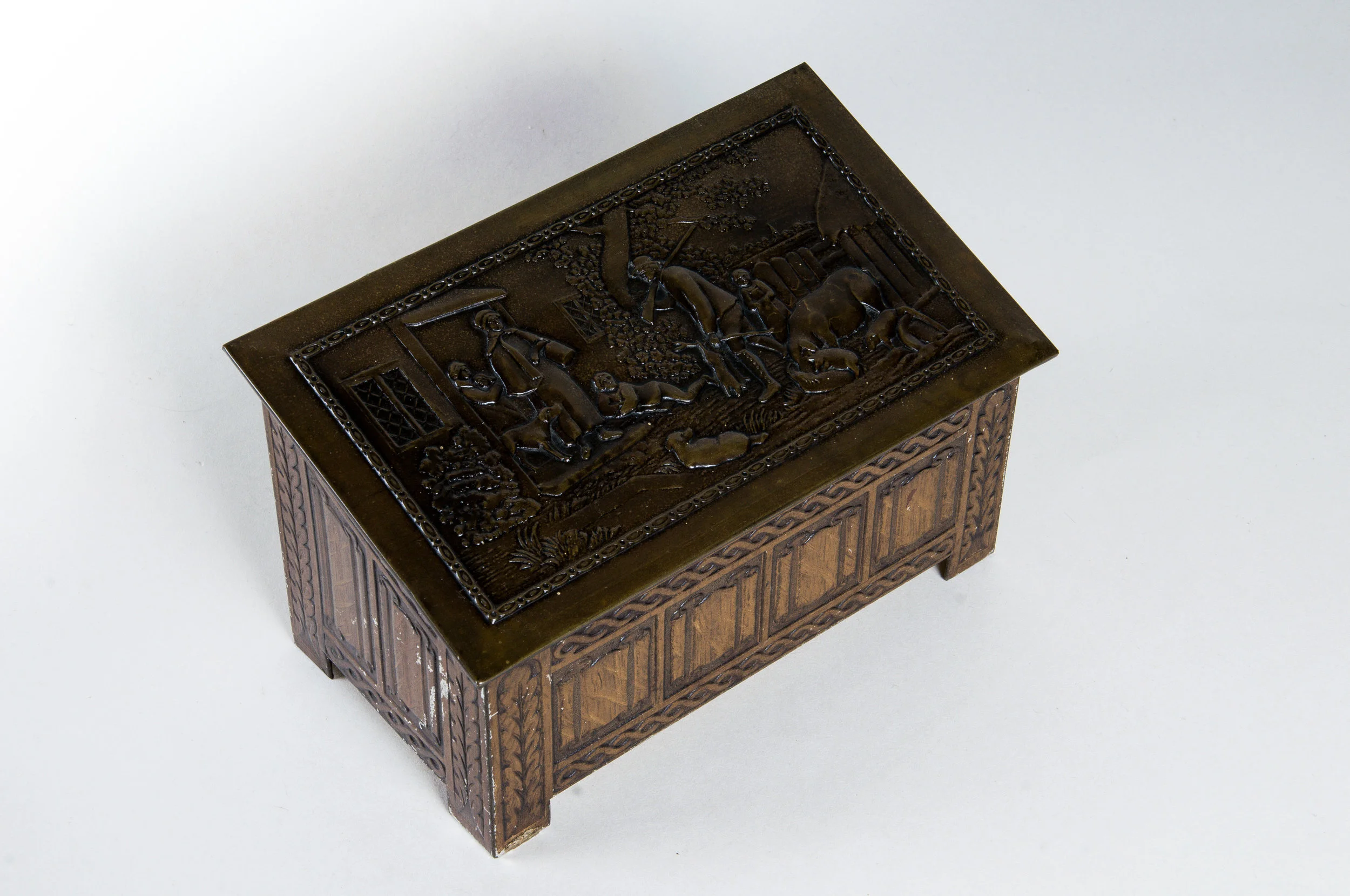 Haus_Des_Rodriguez_TurnerHelton_Items-65.jpg