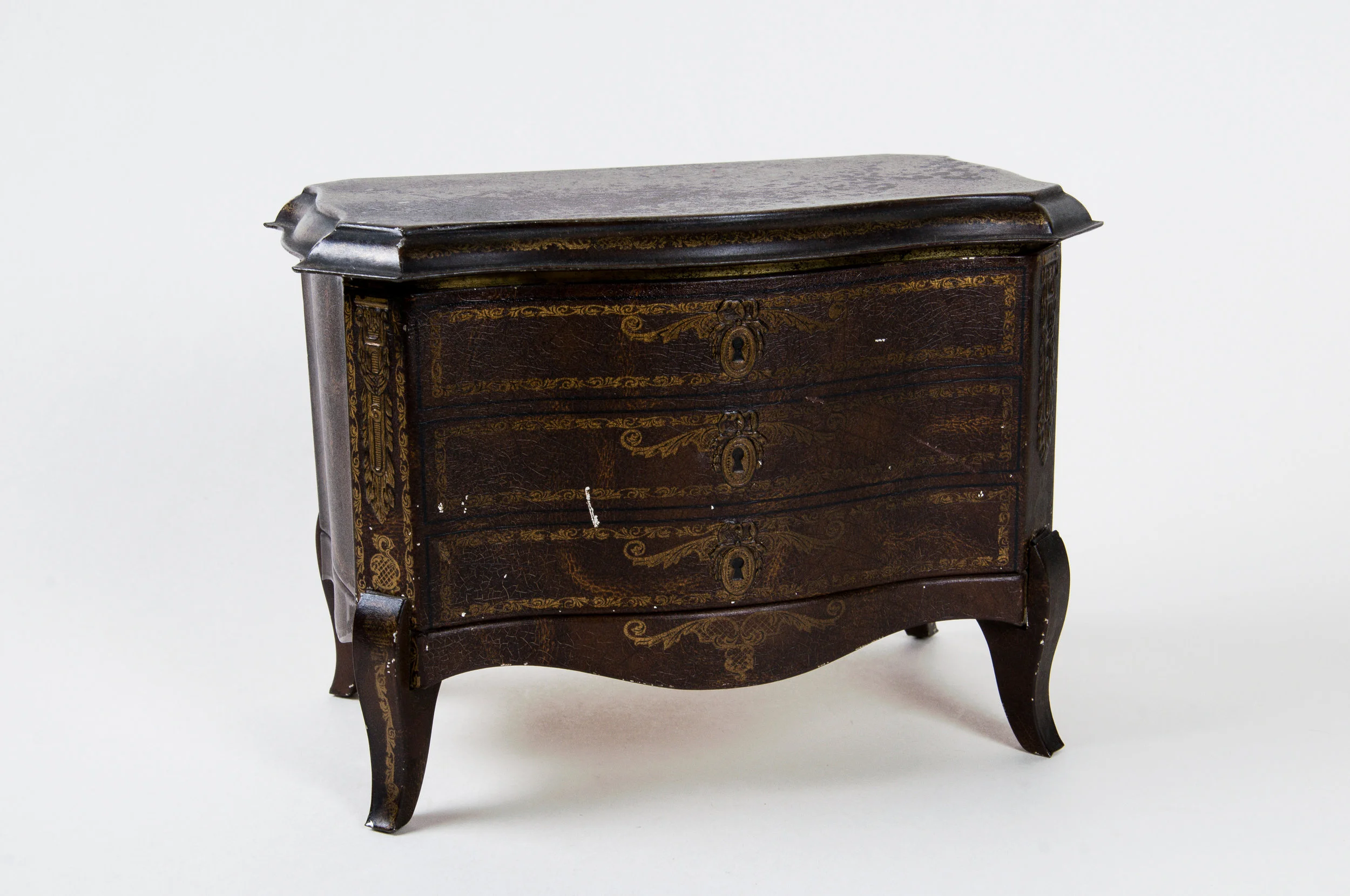 Haus_Des_Rodriguez_TurnerHelton_Items-175.jpg