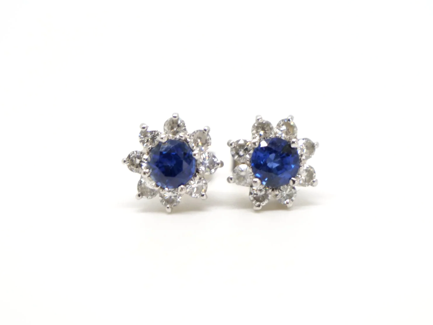 18ct white gold sapphire and diamond cluster stud earrings