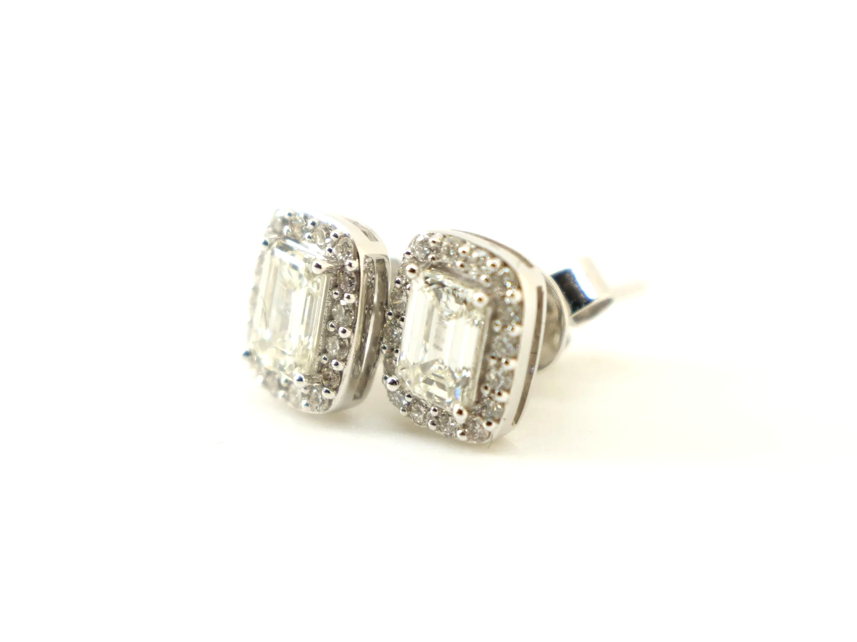 18ct white gold emerald cut diamond halo stud earrings
