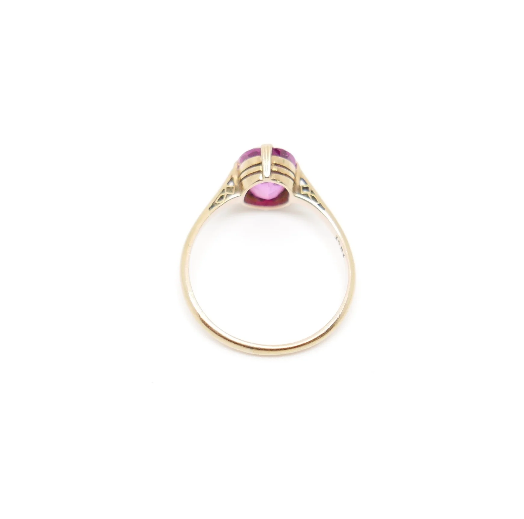 Pink Sapphire Vintage.jpg