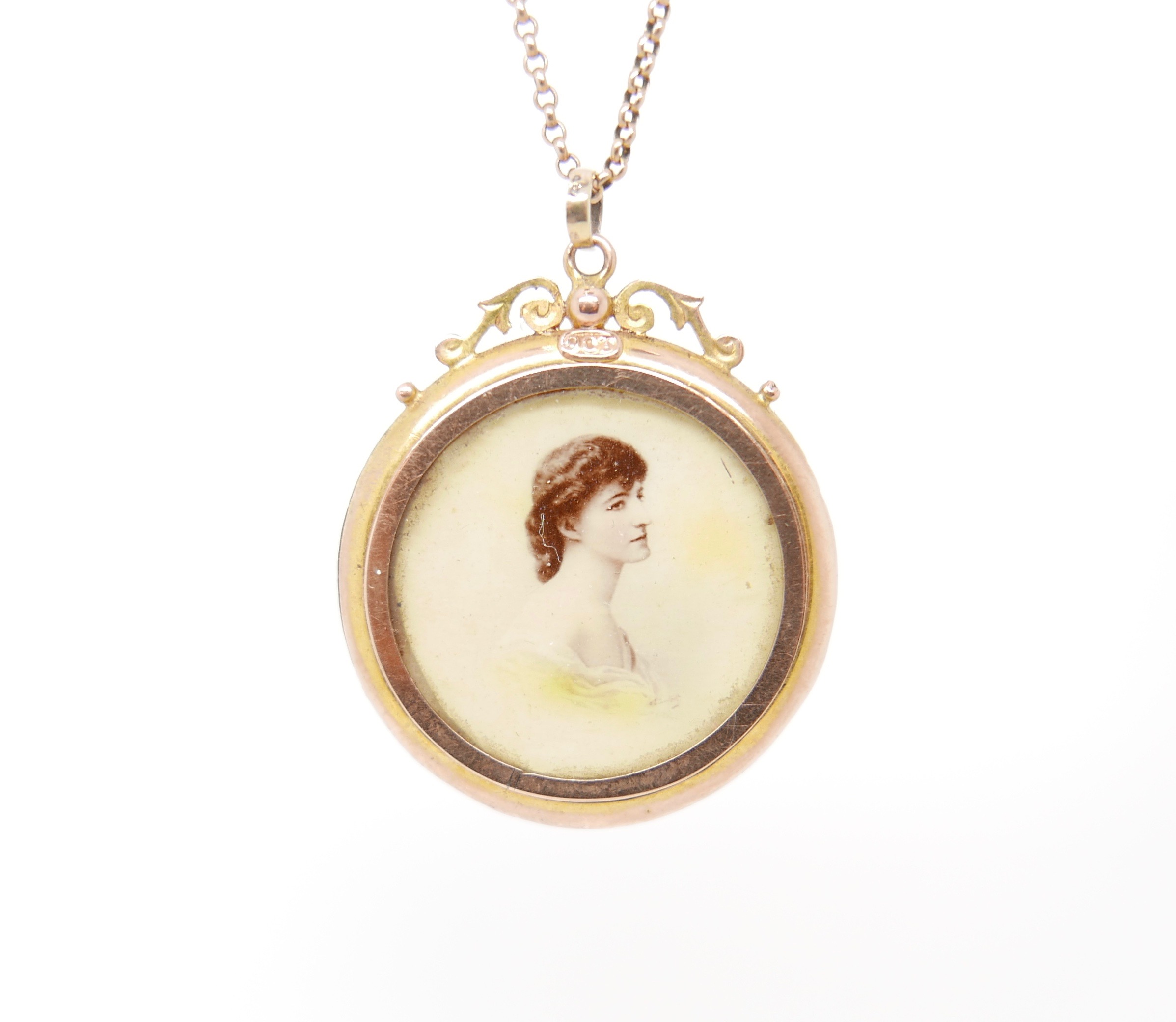 Victorian Pendant.jpg