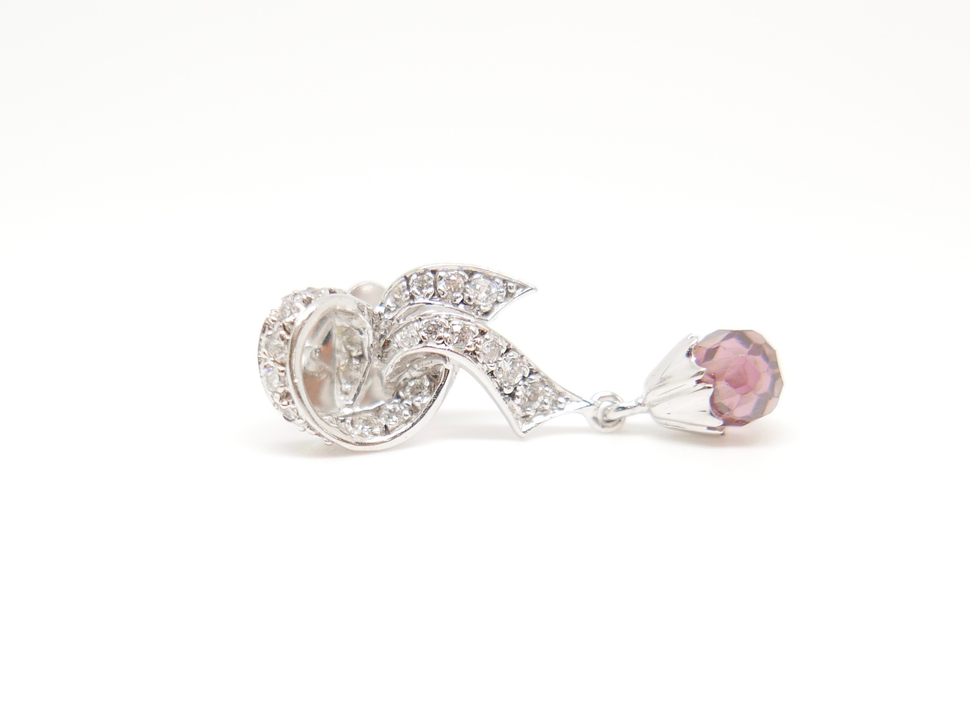 Diamond Drop Earrings in 18ct White Gold