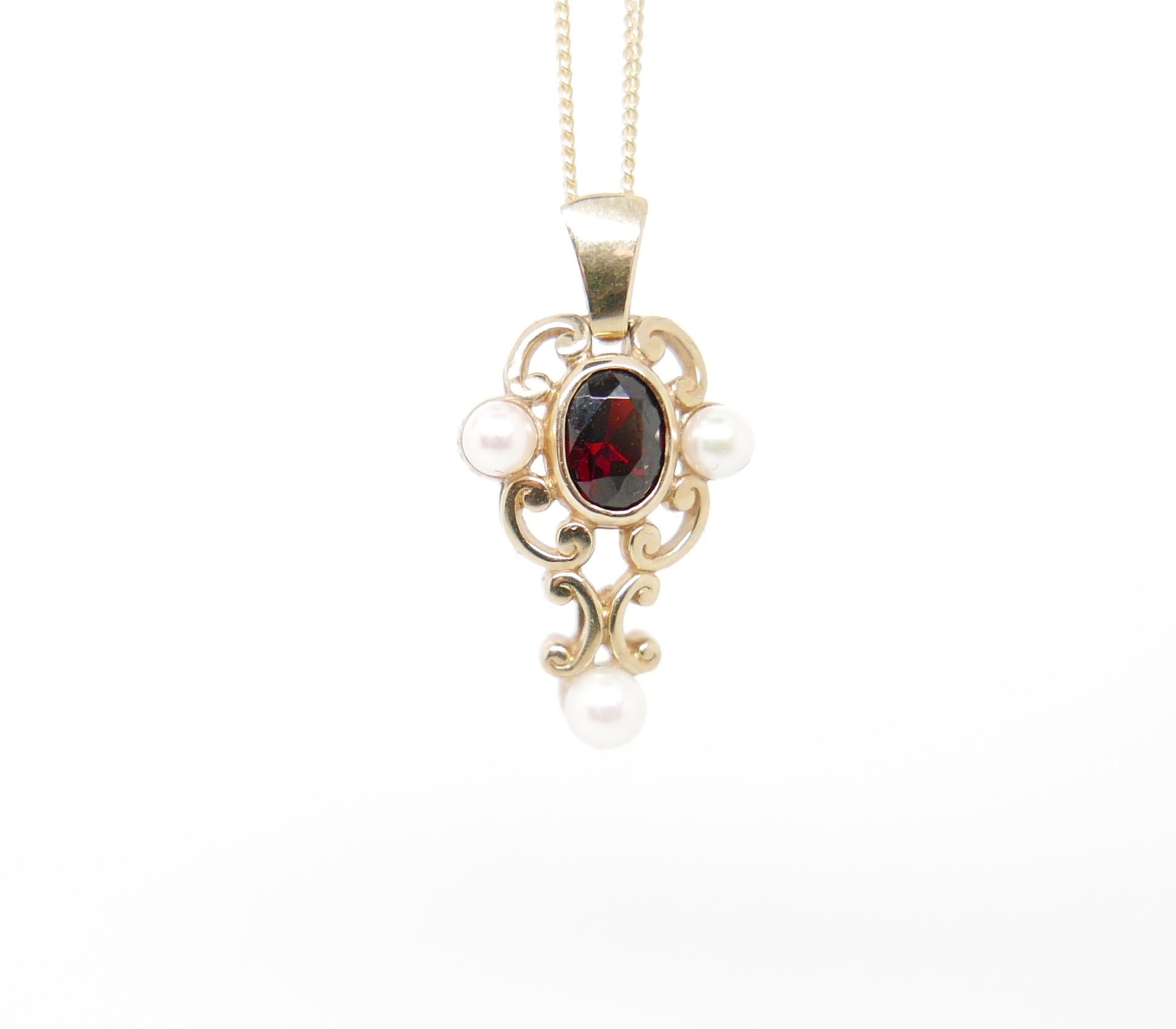 Garnet & Pearl Pendant