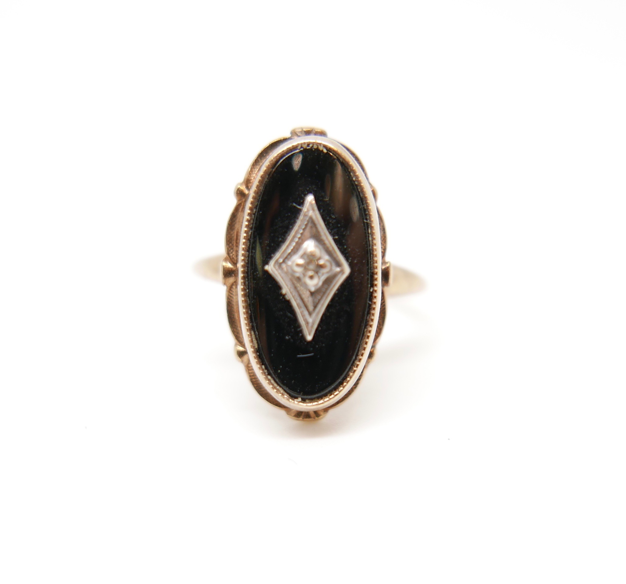 Art Deco ring with Onyx & Diamond