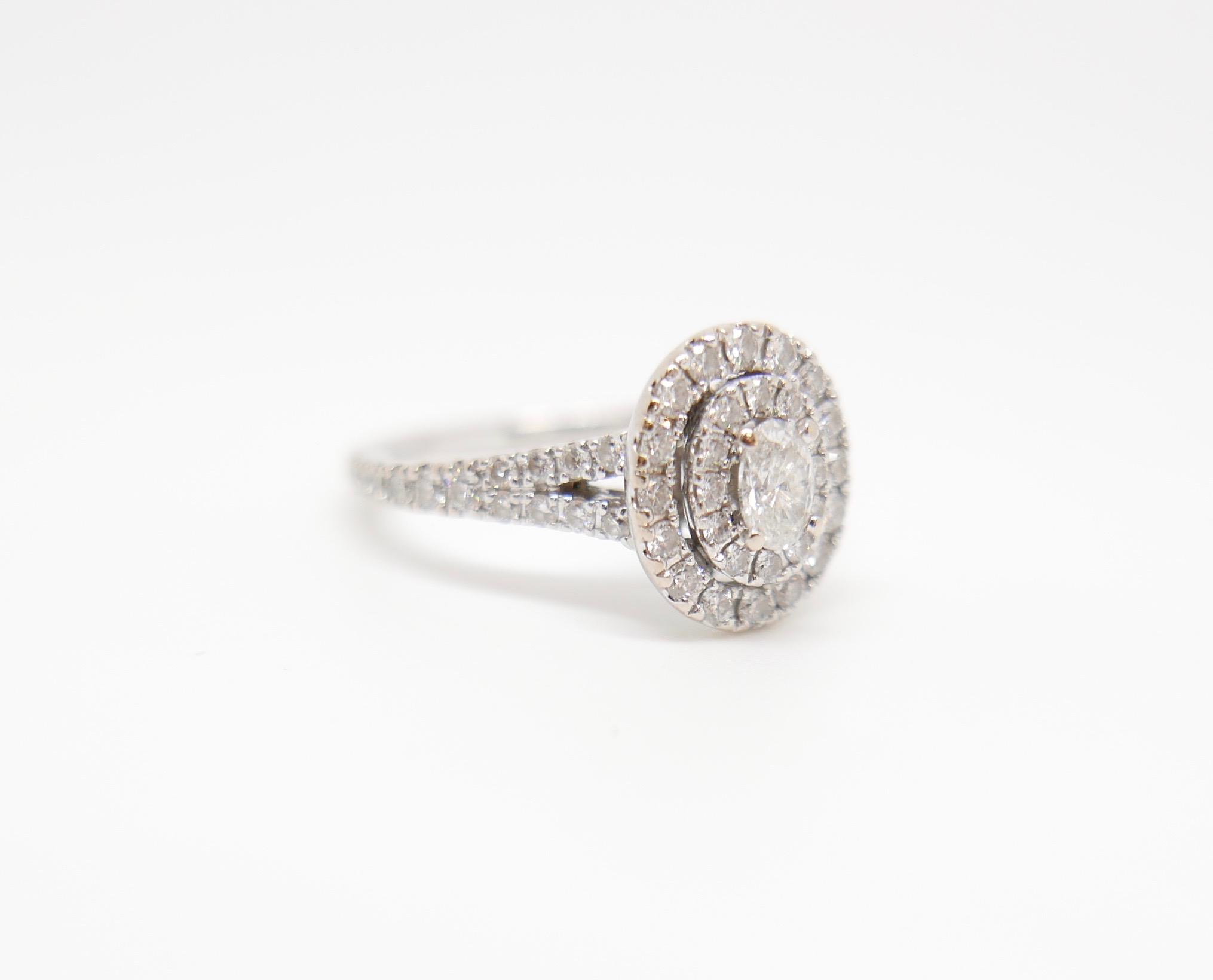 Diamond Ring "Neil Lane" Designer