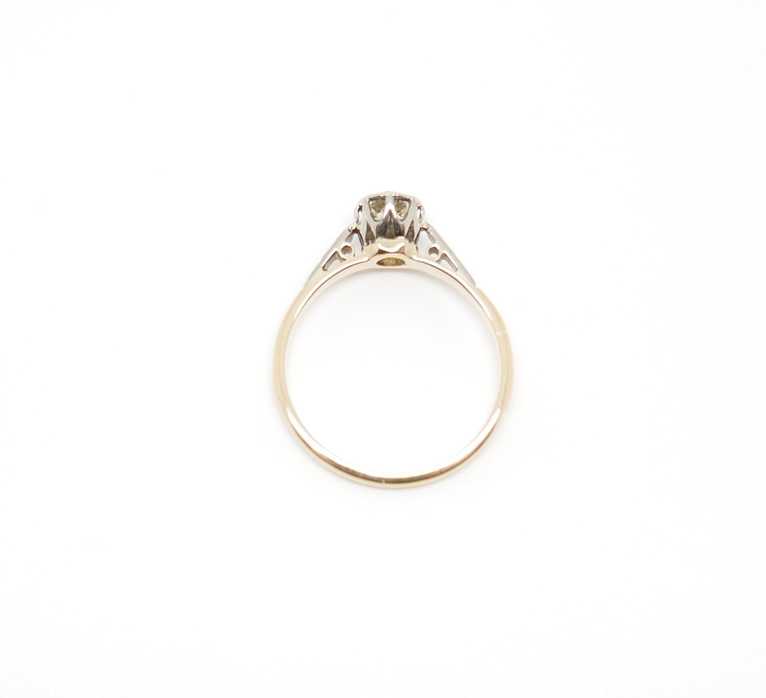 vintage engagement ring diamond