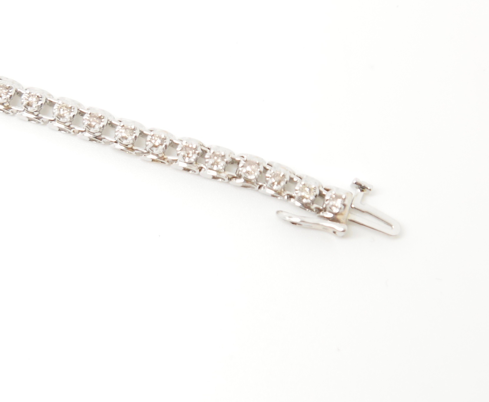 vintage diamond tennis bracelet